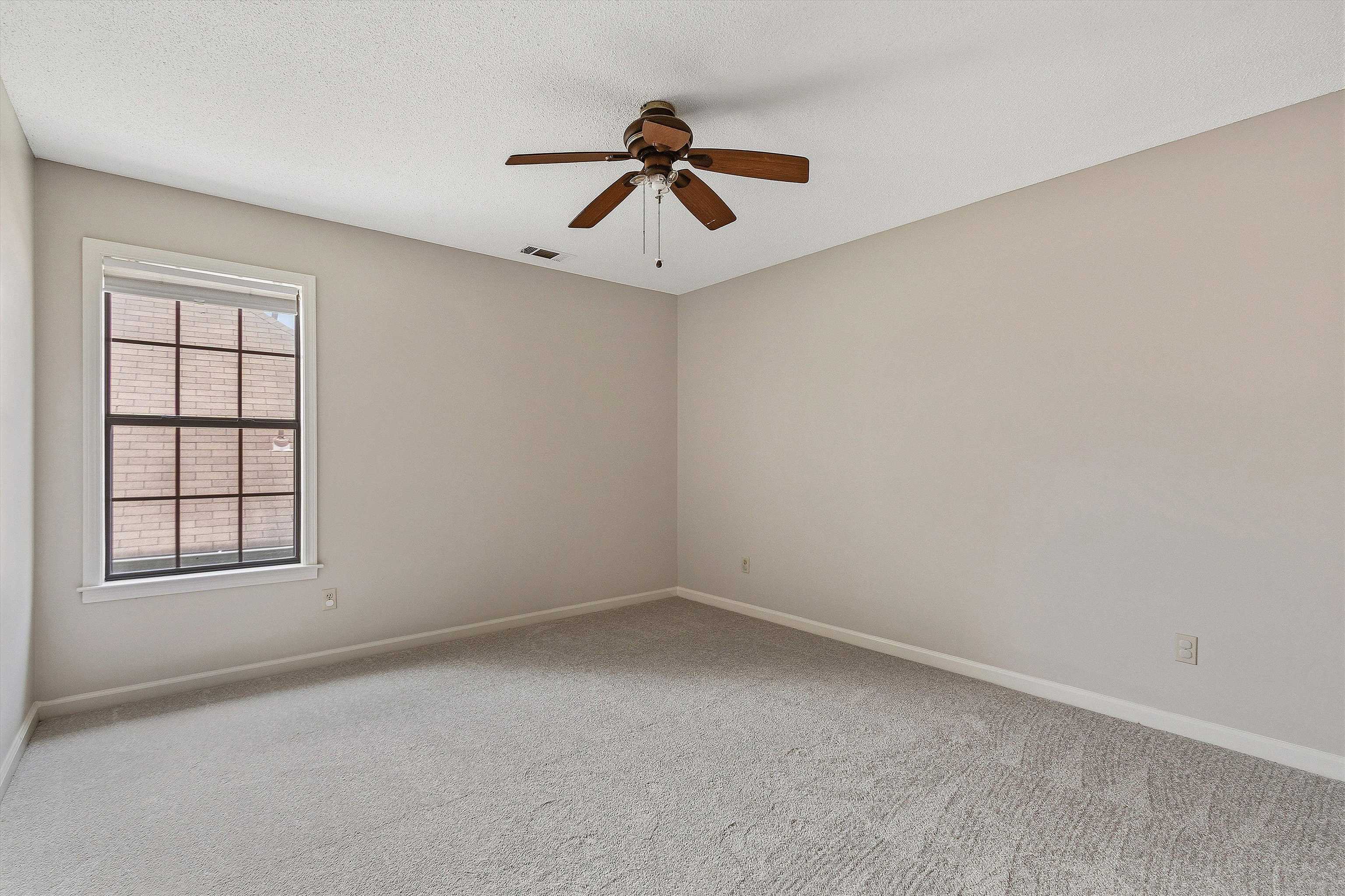 3738 Brook Trail Ln Property Photo 20
