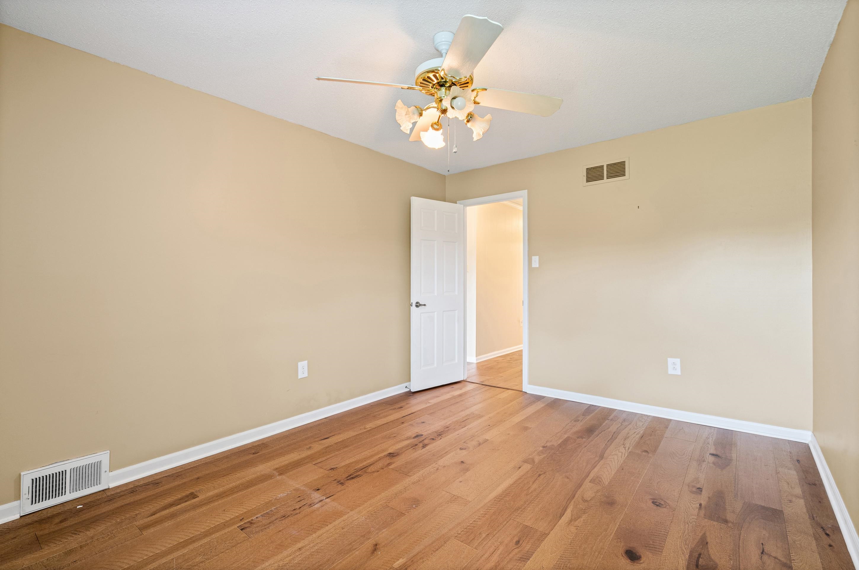123 S Malone Rd Property Photo 25