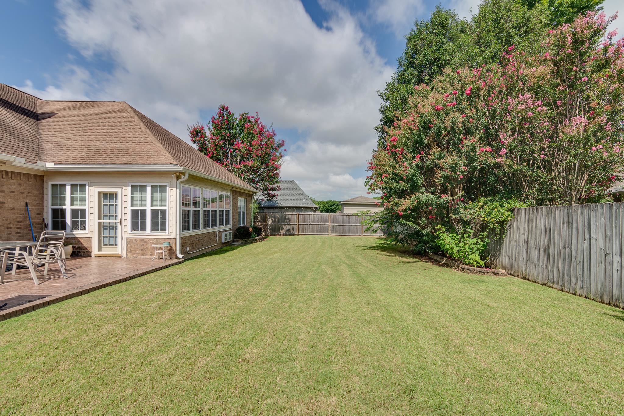 7326 Pinnacle Oaks Dr Property Photo 32