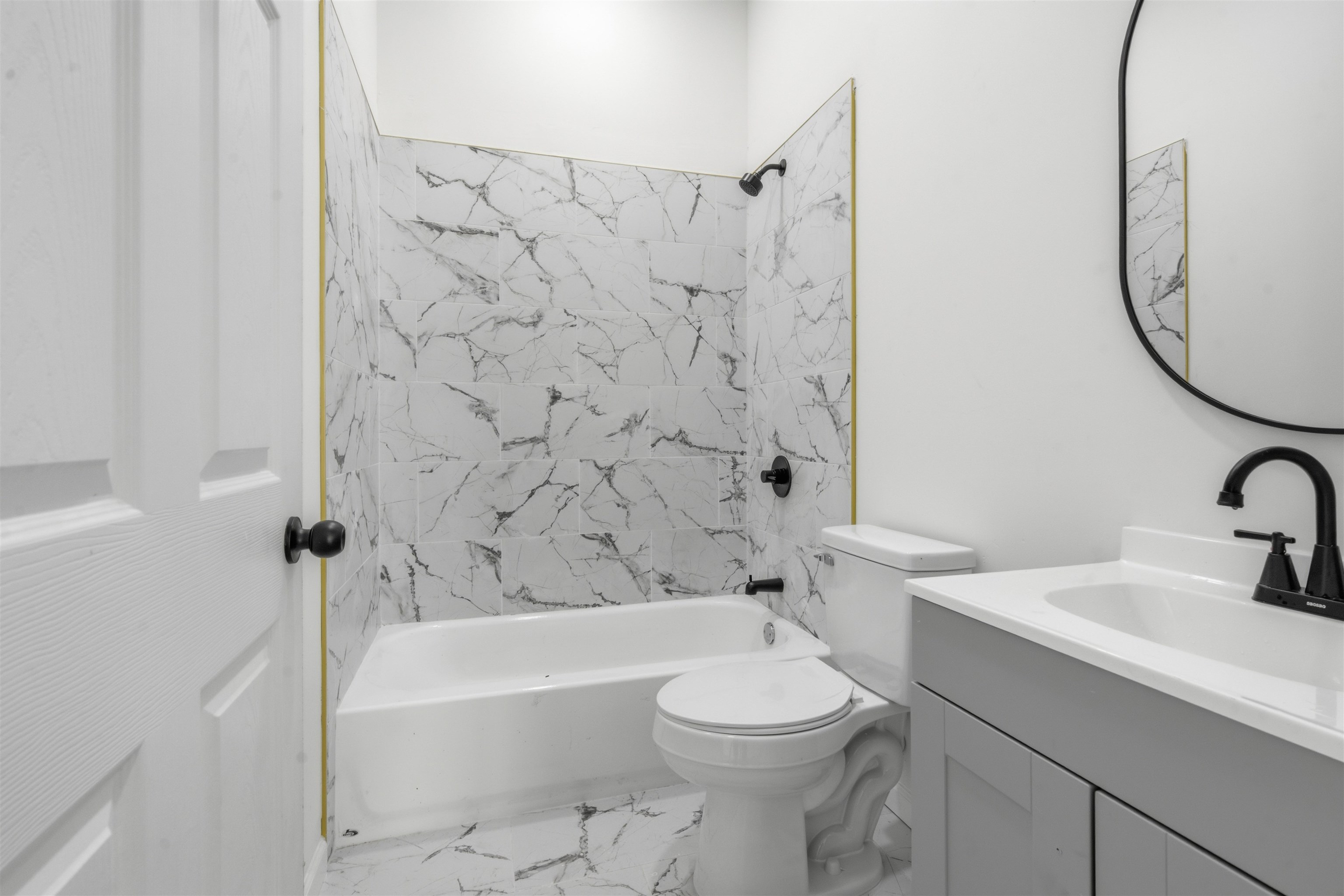 1067 Shaw Pl Property Photo 11