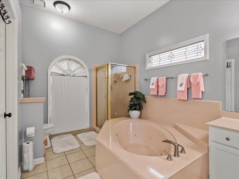 1952 Westbriar Cir Property Photo 11