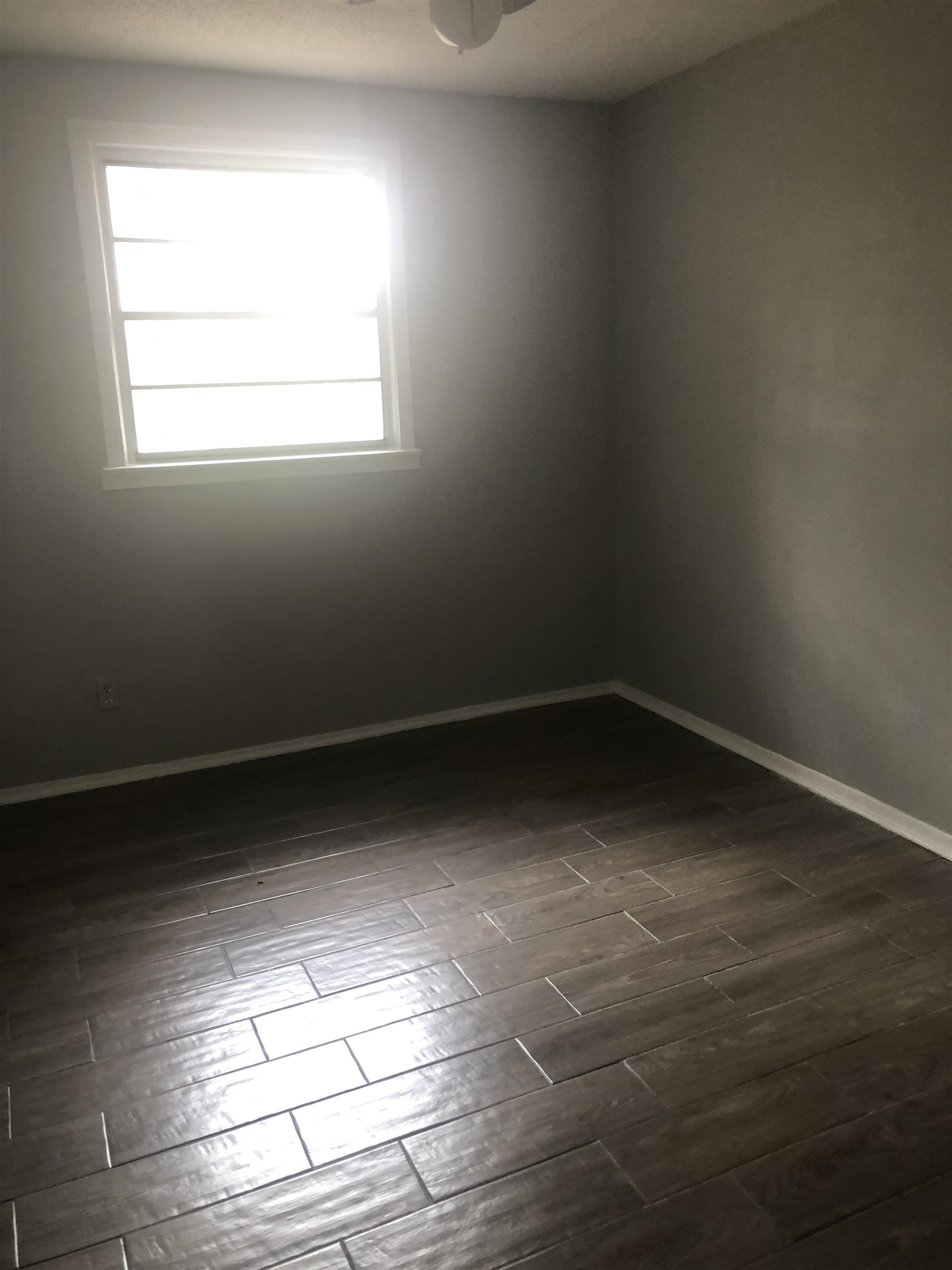 1698 Rayner St Property Photo 6