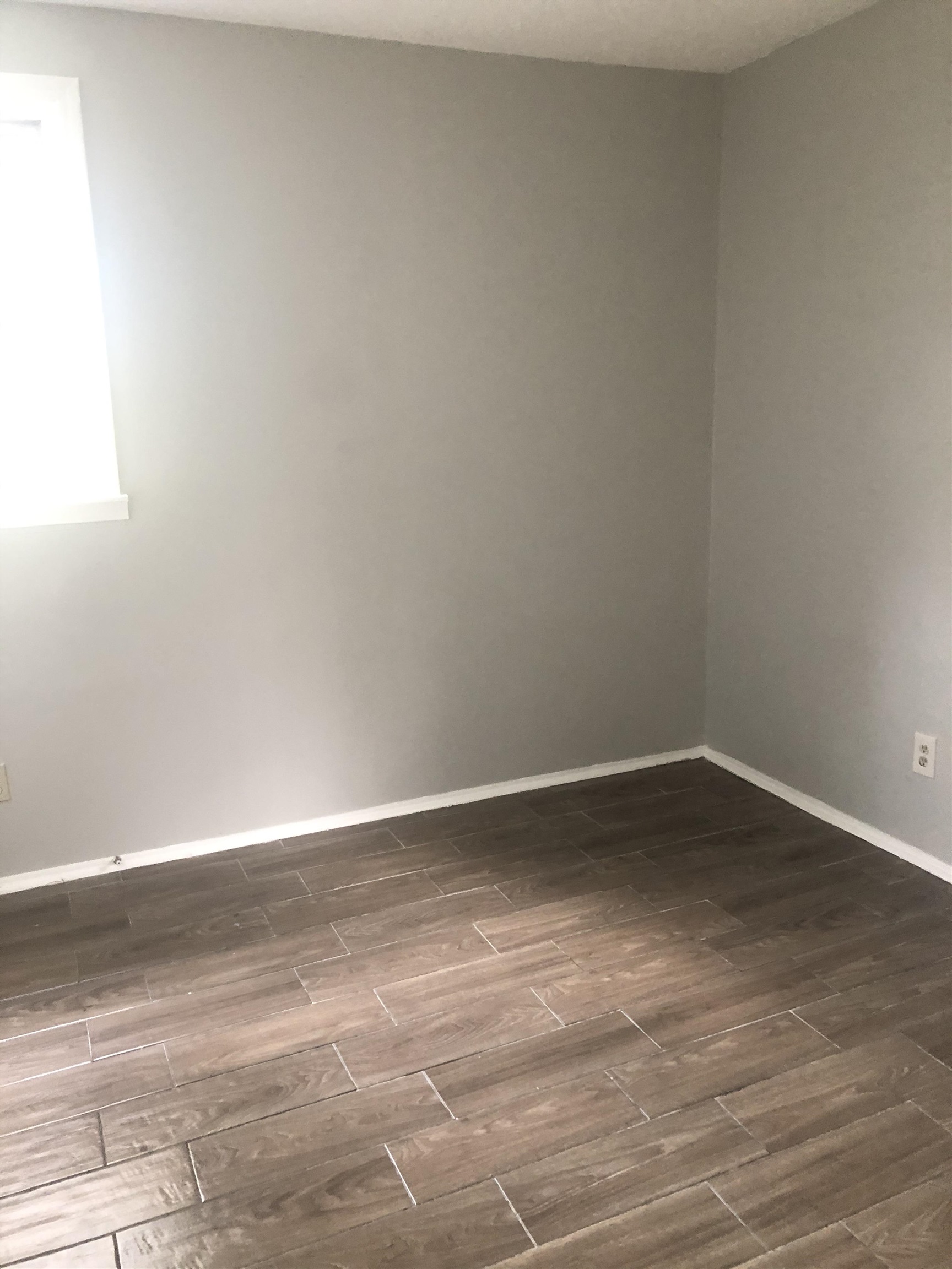 1698 Rayner St Property Photo 8