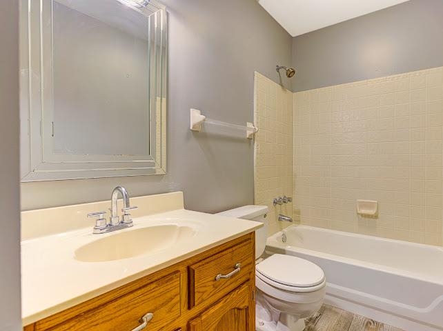 6705 Olivia Forest Rd Property Photo 9