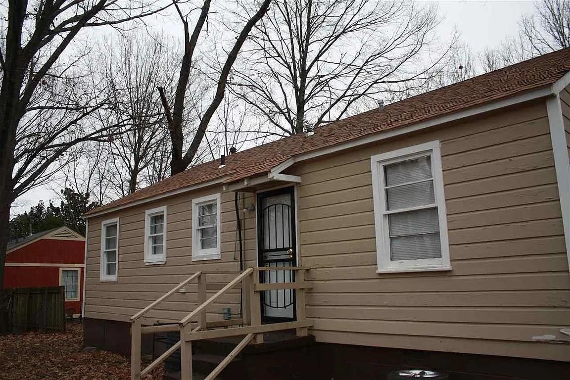 2220 Hillside Ave Property Photo 5