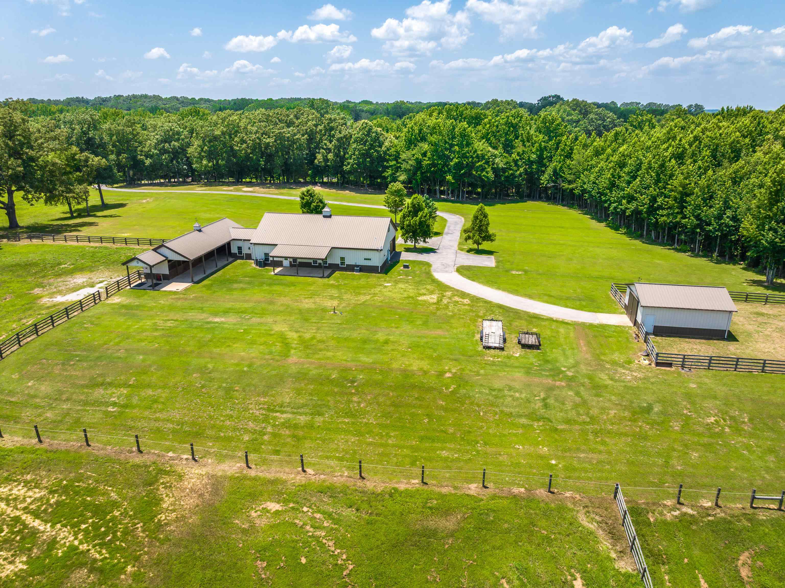 430 Tanasi Dr Property Photo 39