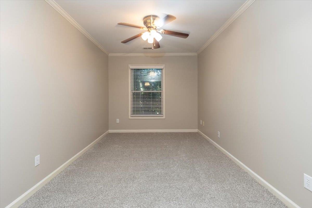 3076 Steeplegate Dr Property Photo 24