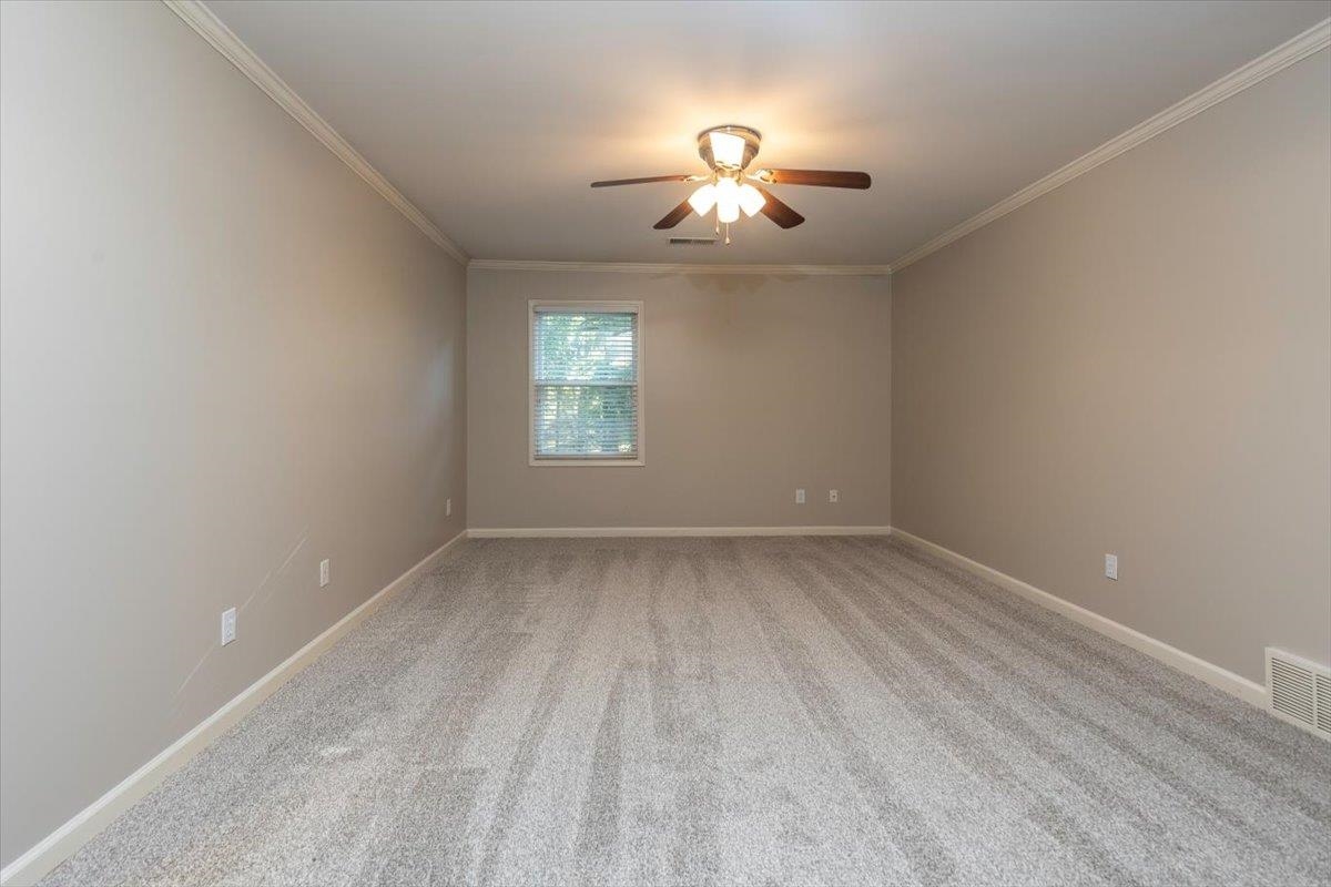 3076 Steeplegate Dr Property Photo 26