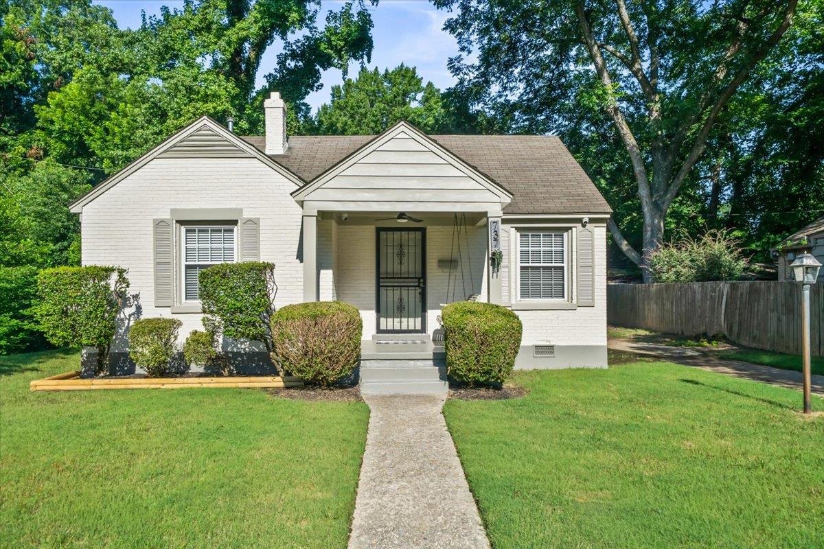 737 Buck St Property Photo 1