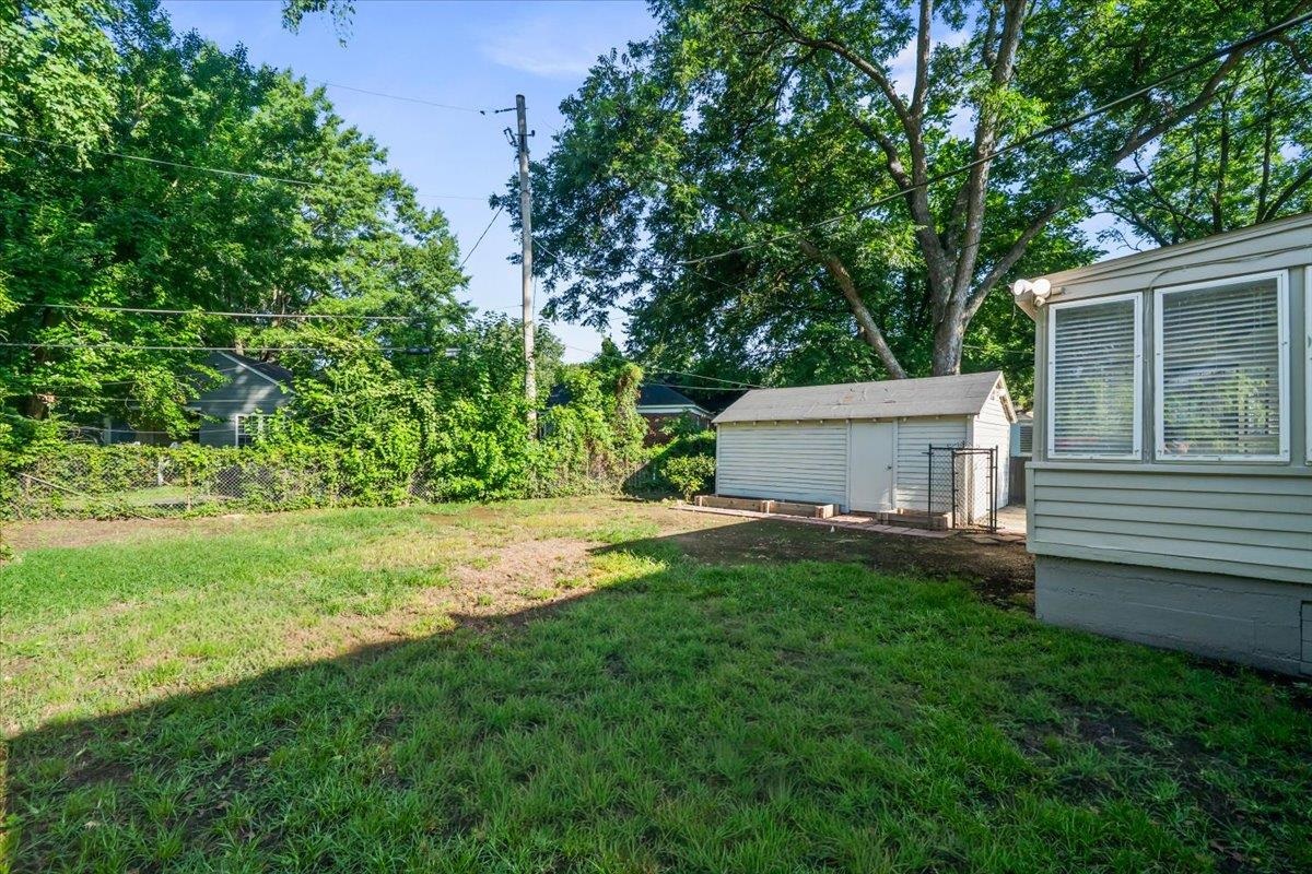 737 Buck St Property Photo 18