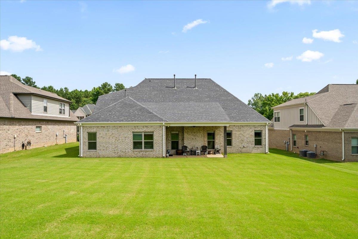 7681 Elpine Gray Dr Property Photo 28