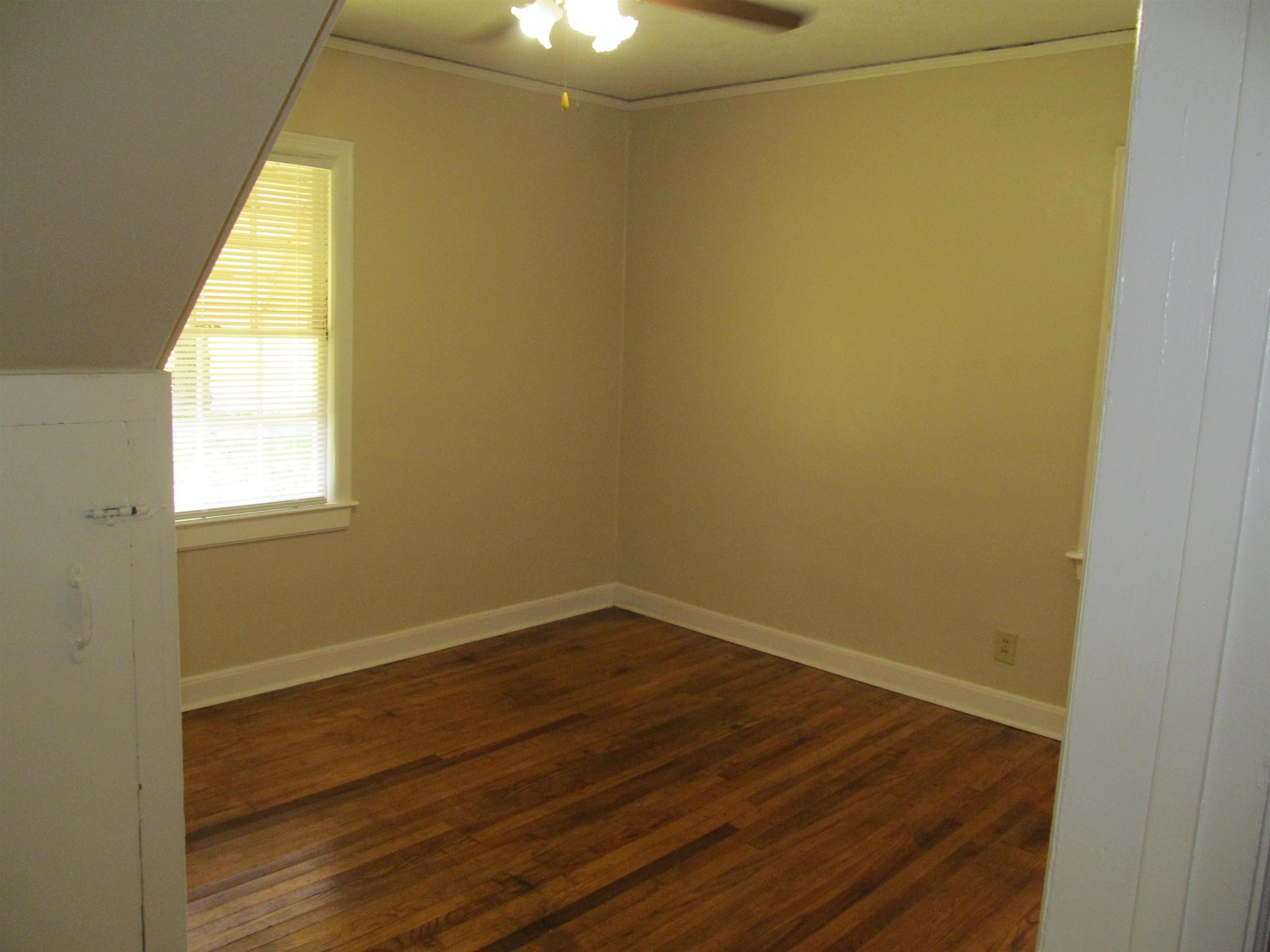 3682 Bowen Ave Property Photo 11