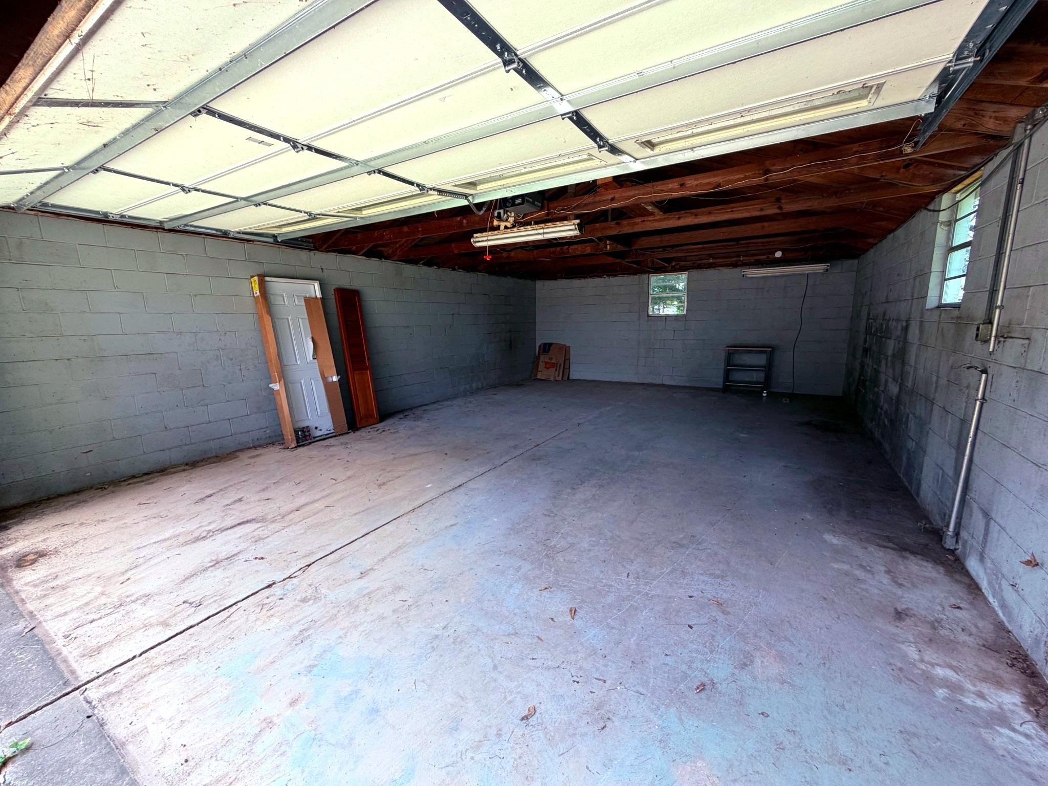 4699 Tutwiler Ave Property Photo 5