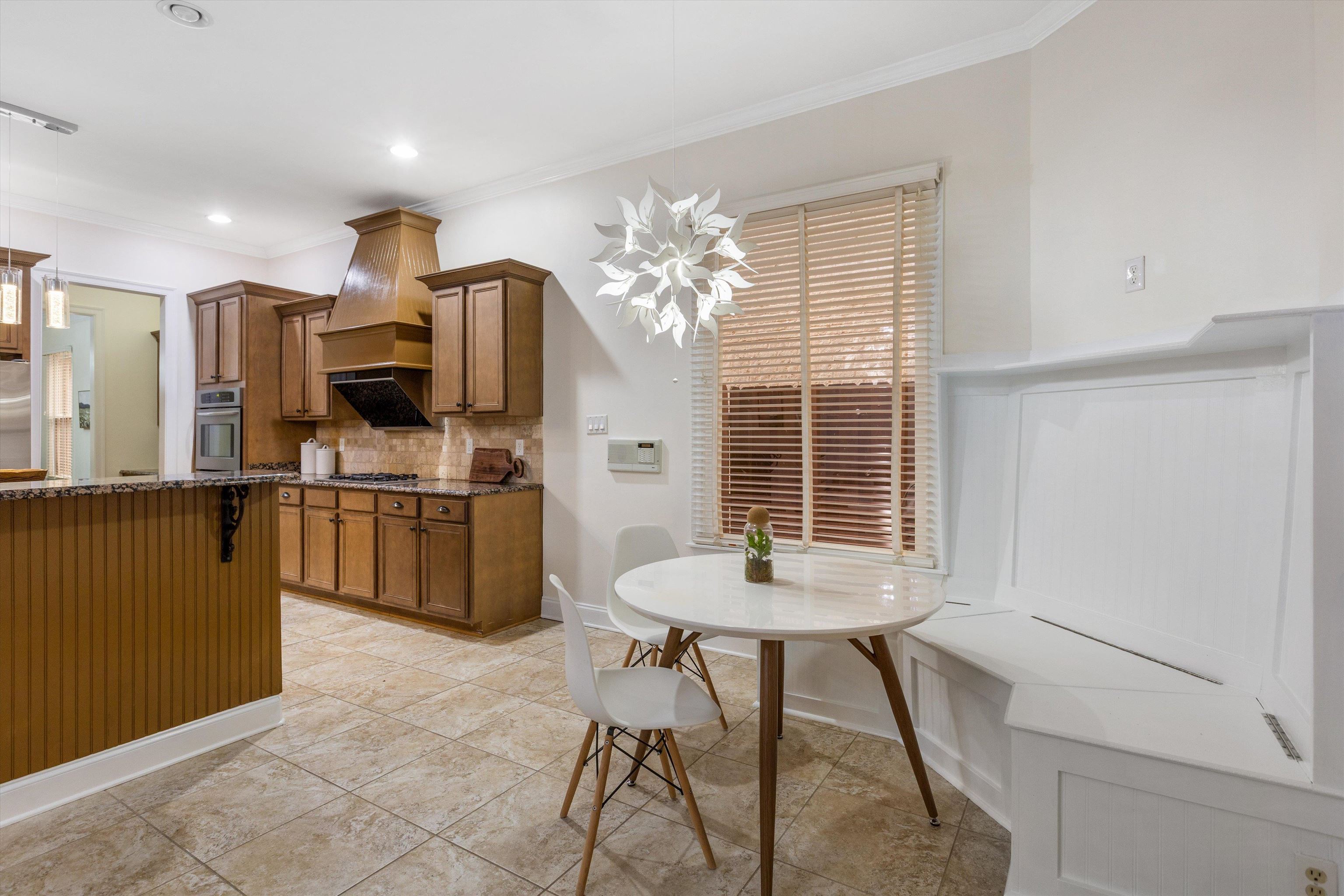 1555 Lawton Trl Property Photo 16