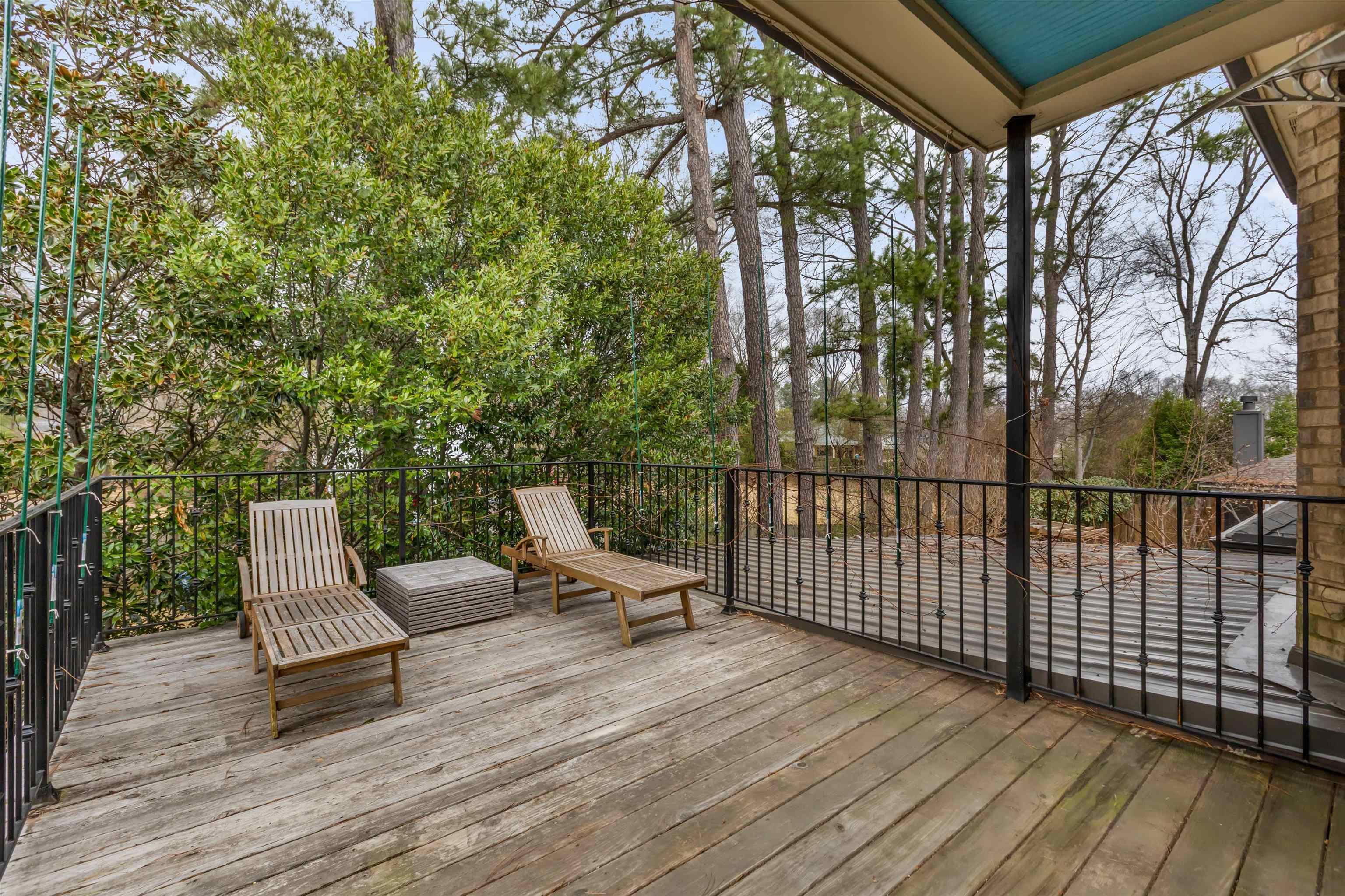 1555 Lawton Trl Property Photo 33