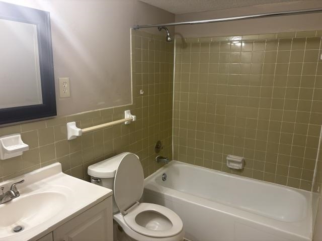 2822 Los Gatos Ct 2 Property Photo 8
