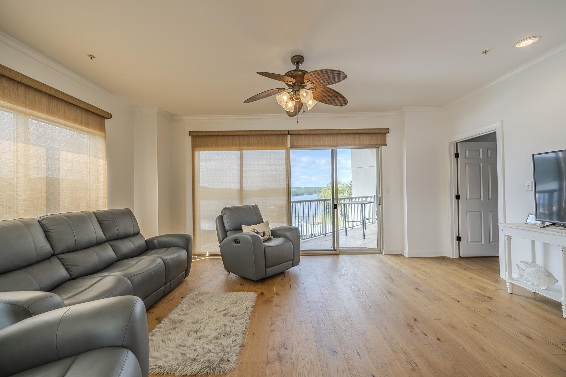 325 Cr 380 Rd L 402 Property Photo 6