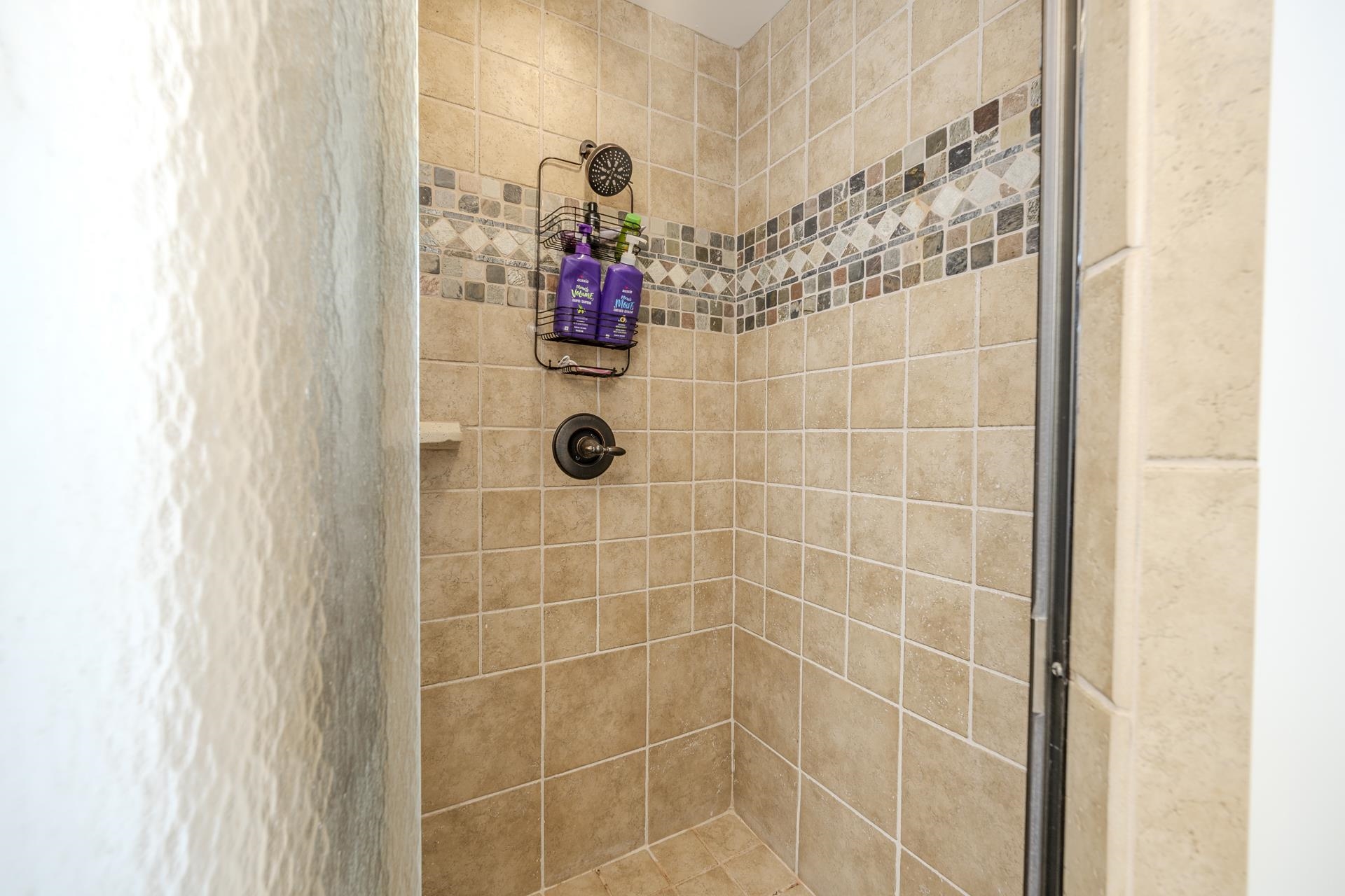325 Cr 380 Rd L 402 Property Photo 19