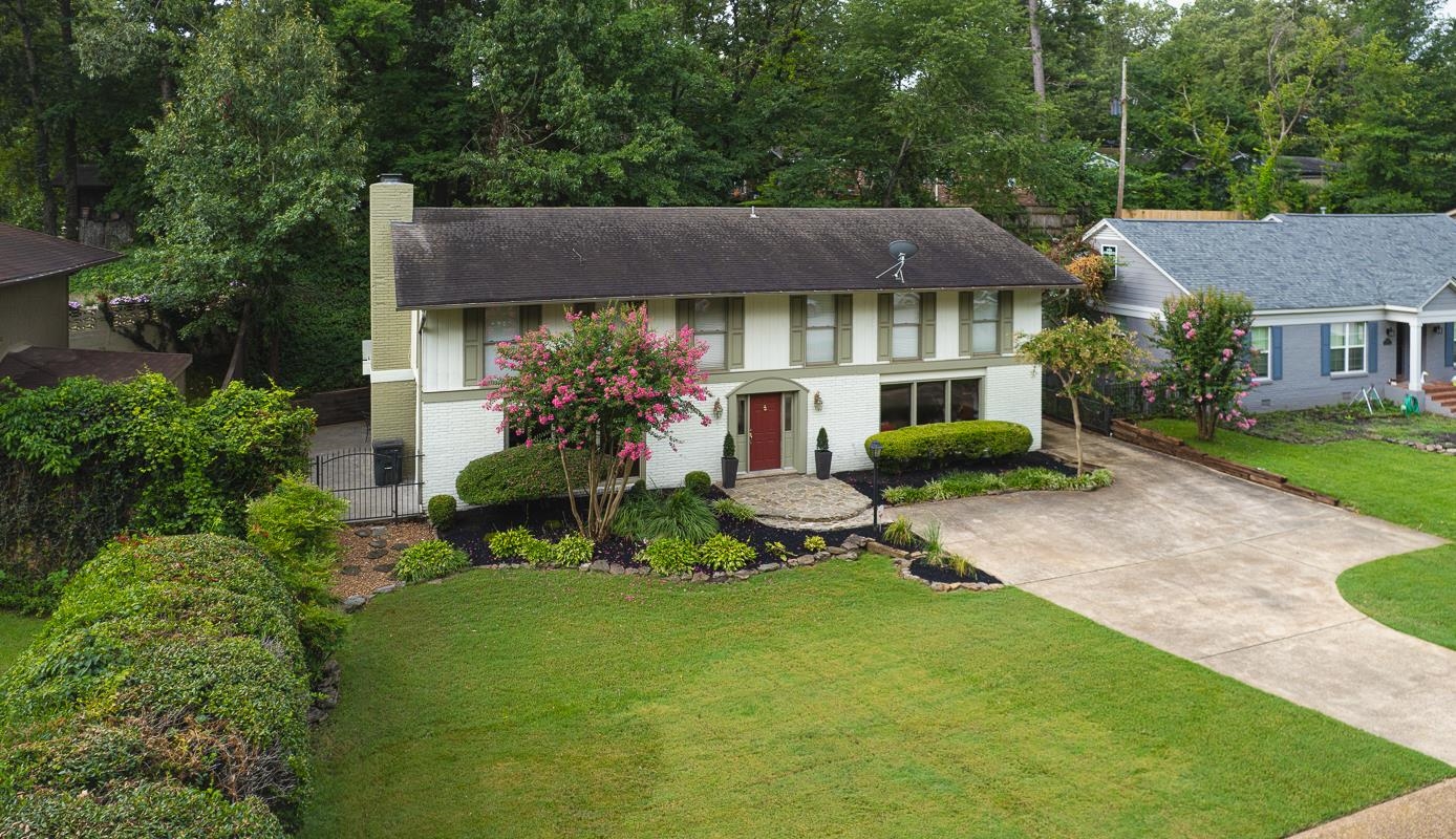 5699 Normandy Rd Property Photo 3