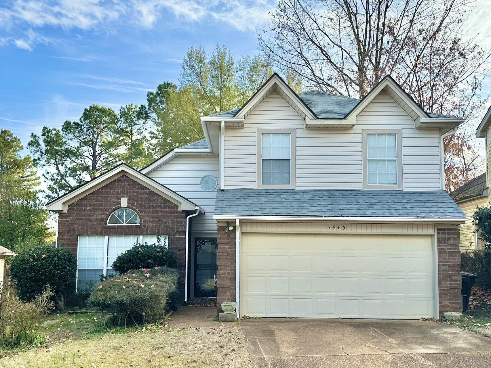 5445 PINE OAK LN Property Photo 1
