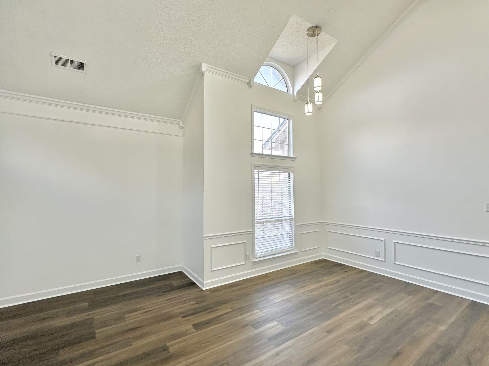 5445 Pine Oak Ln Property Photo 22