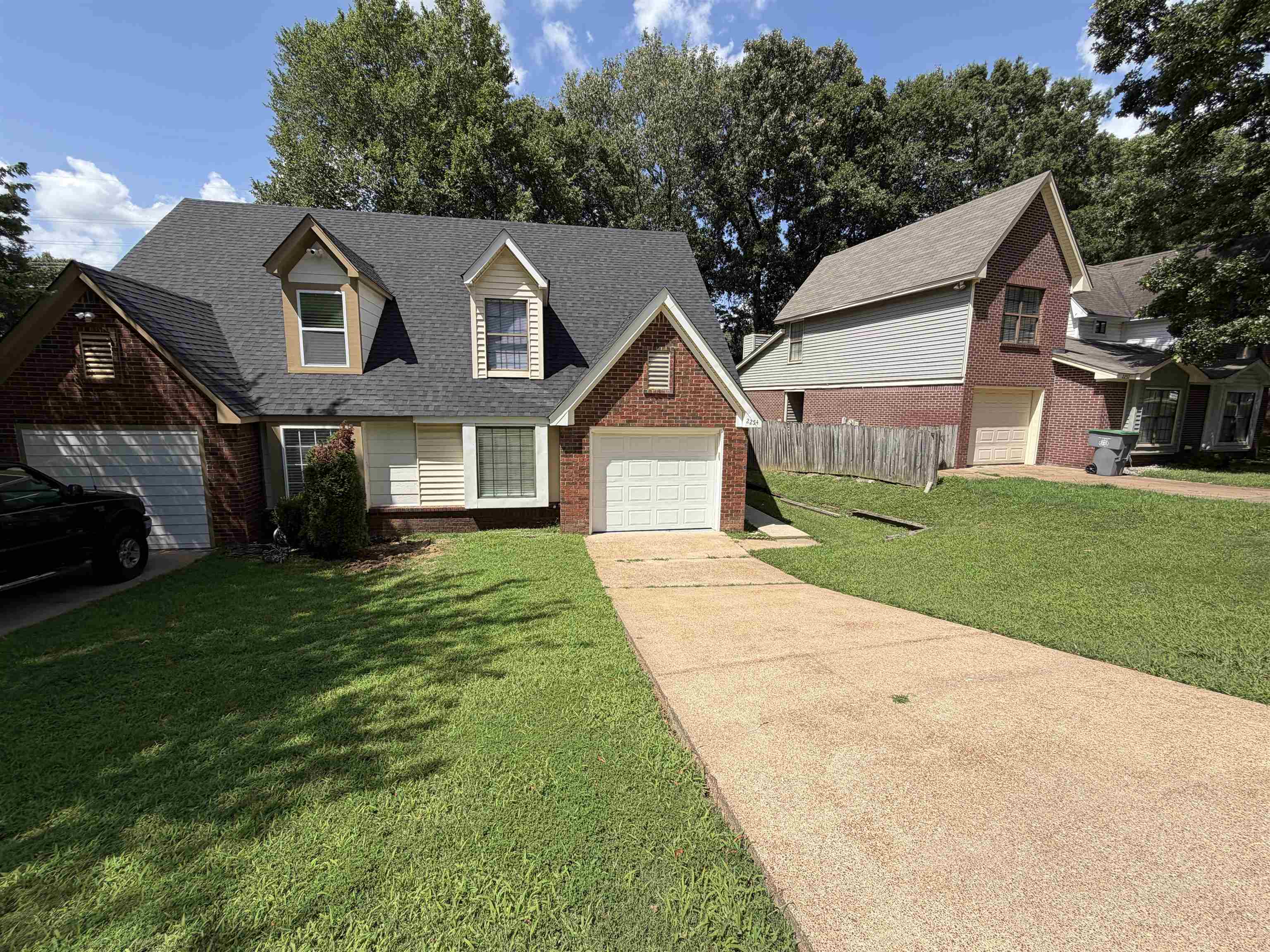 2254 Mangum Dr Property Photo 3