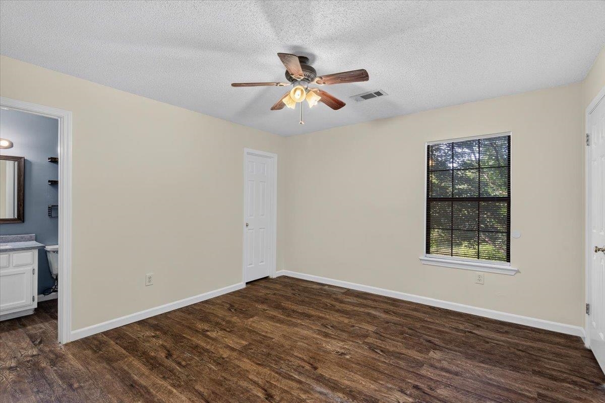 2254 Mangum Dr Property Photo 16