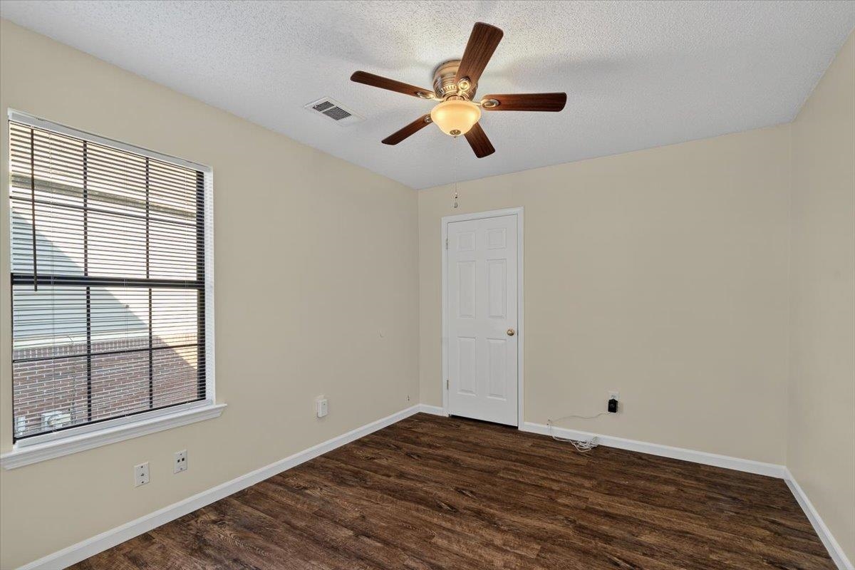 2254 Mangum Dr Property Photo 19
