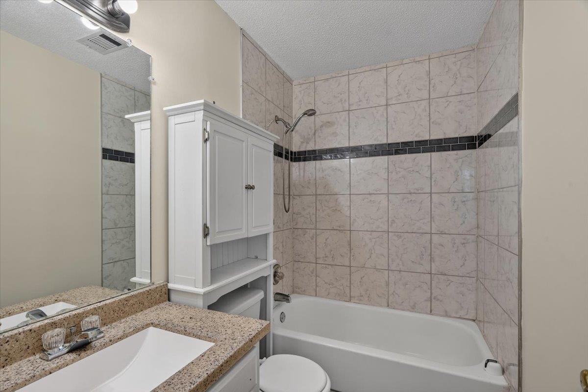 2254 Mangum Dr Property Photo 21