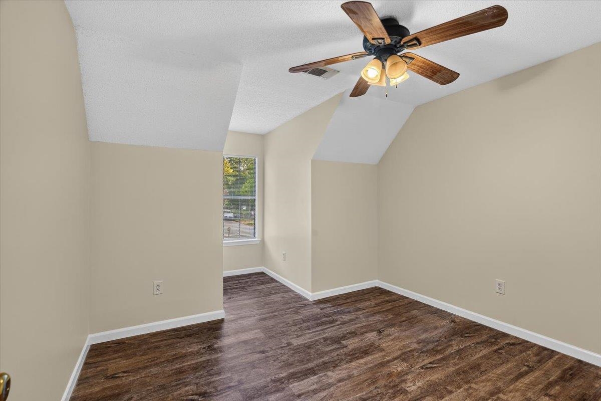 2254 Mangum Dr Property Photo 22