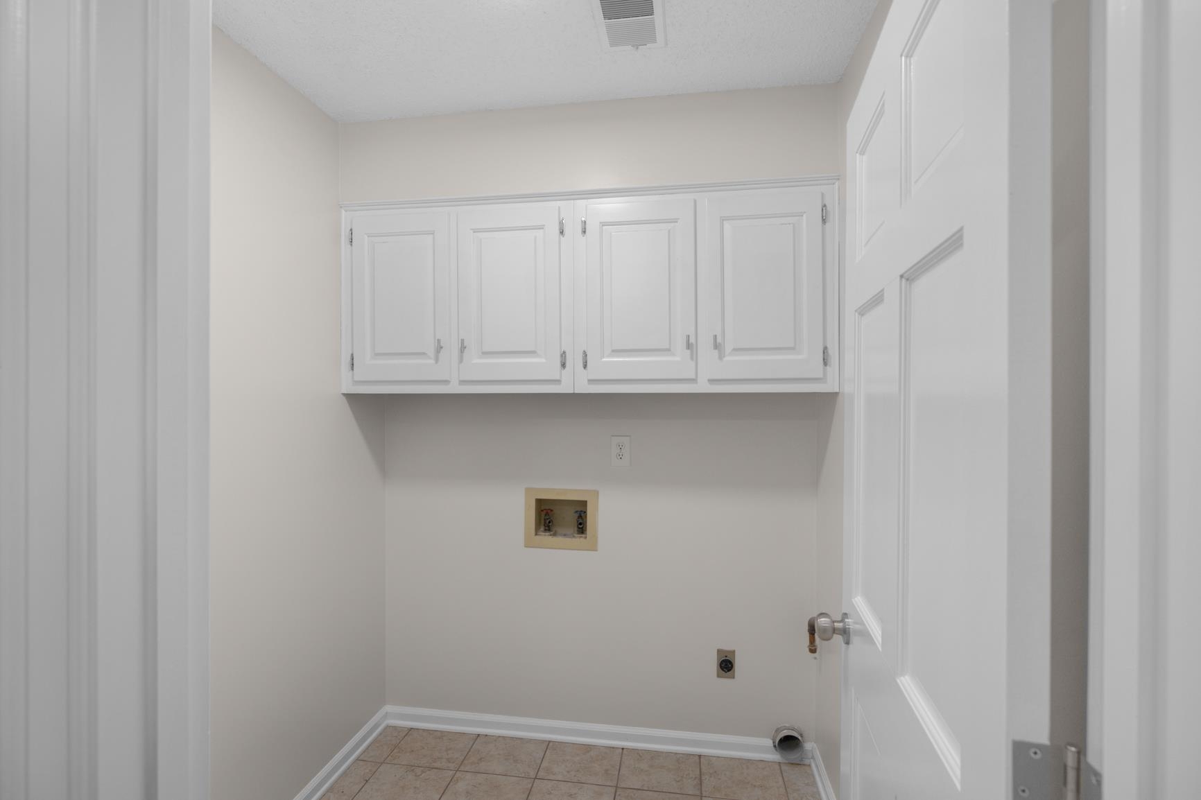192 E Powell Rd Property Photo 28
