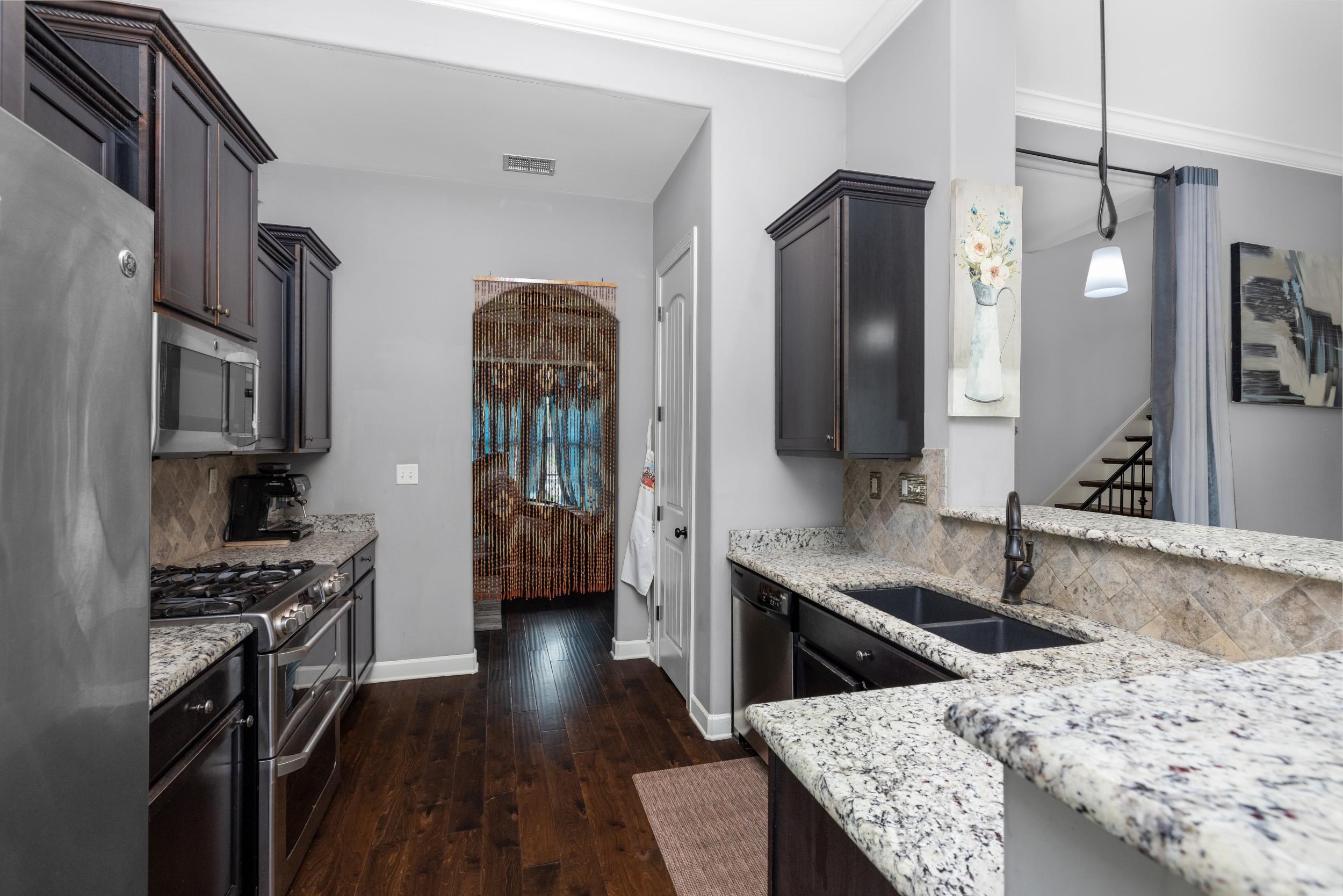 5607 Magnolia Bend Cv Property Photo 9