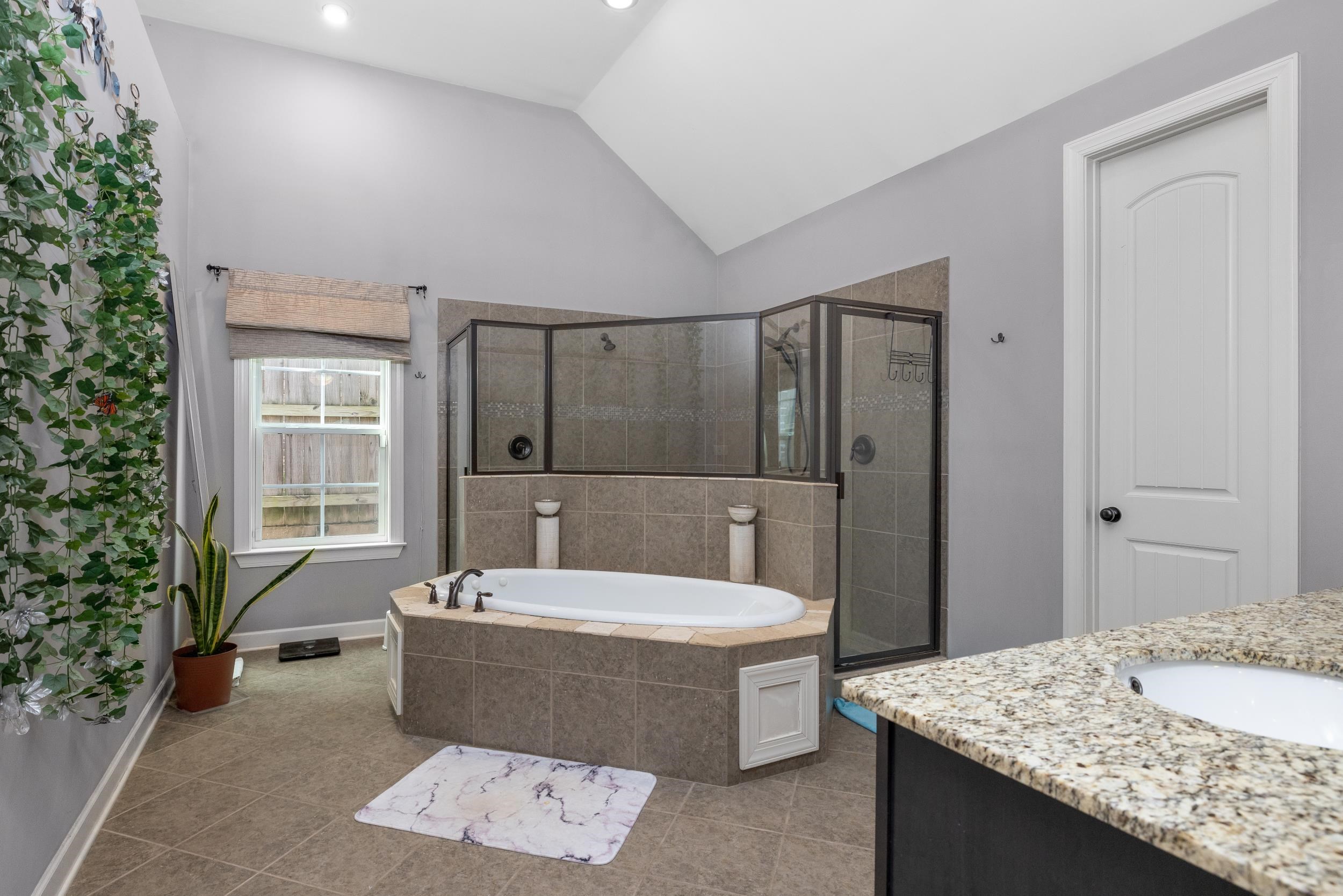 5607 Magnolia Bend Cv Property Photo 12