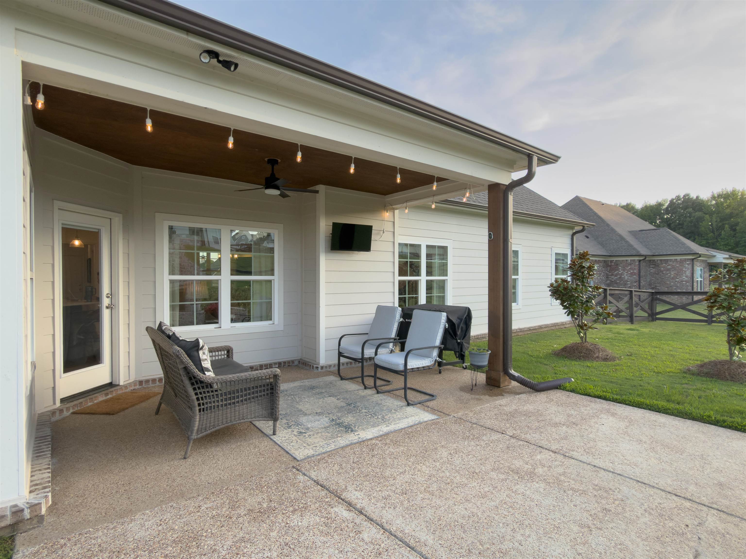 35 Farmhouse Cv Property Photo 36