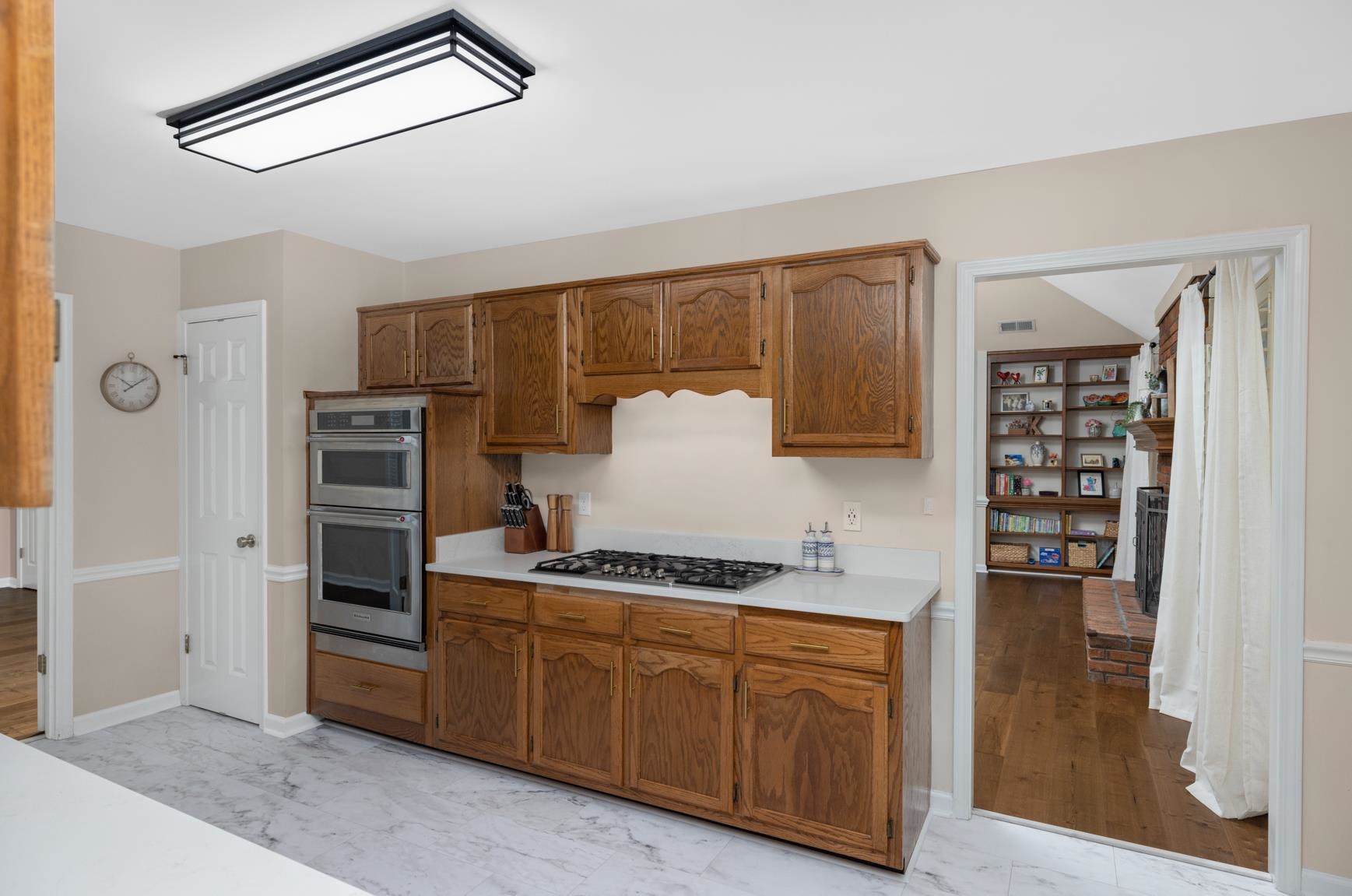 3775 Oak Forest Dr Property Photo 11