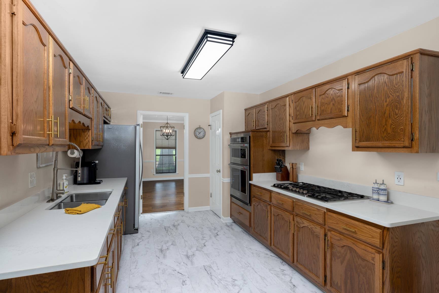 3775 Oak Forest Dr Property Photo 13