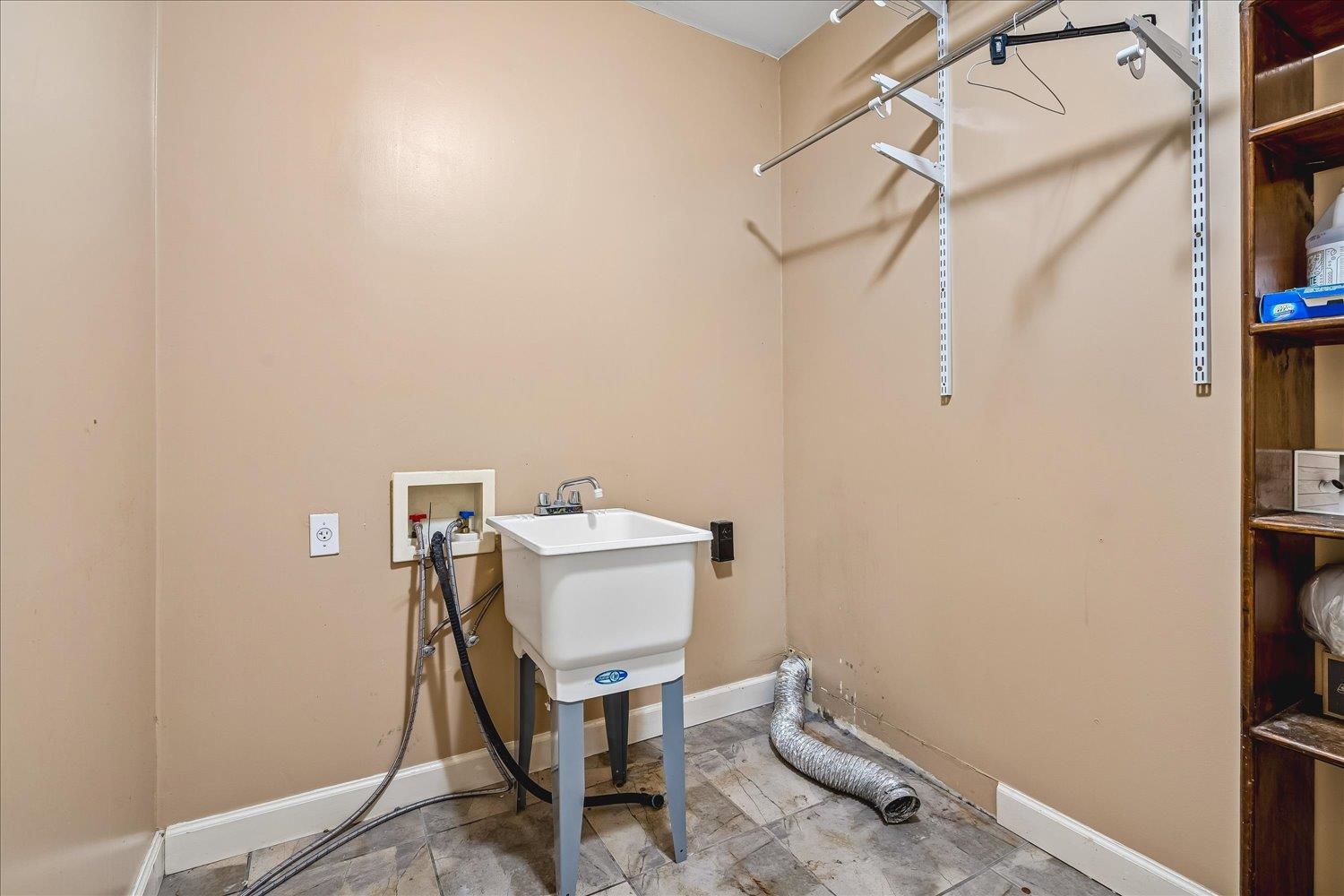 3725 Spottswood Ave Property Photo 14