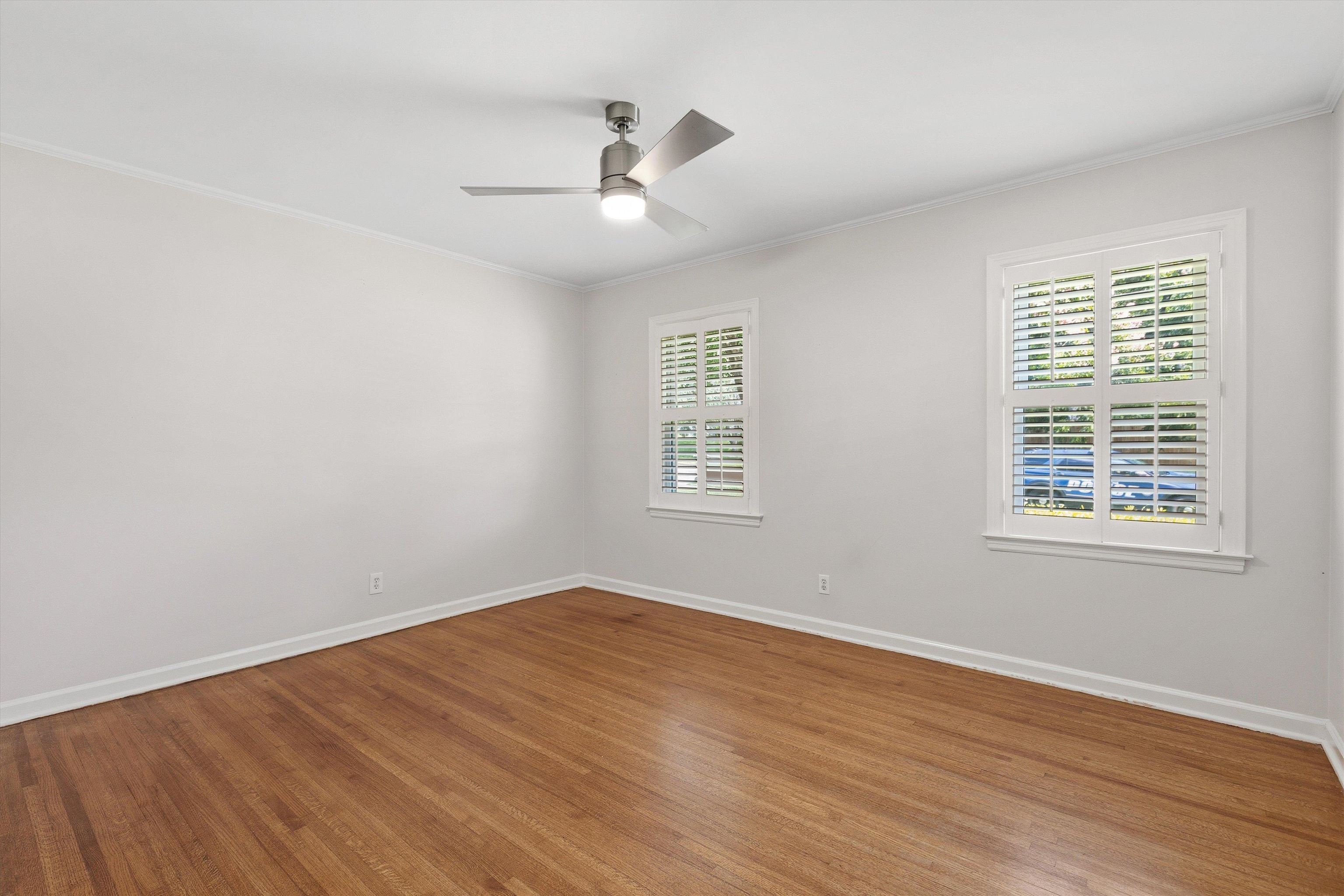 4885 Lynbar Ave Property Photo 30