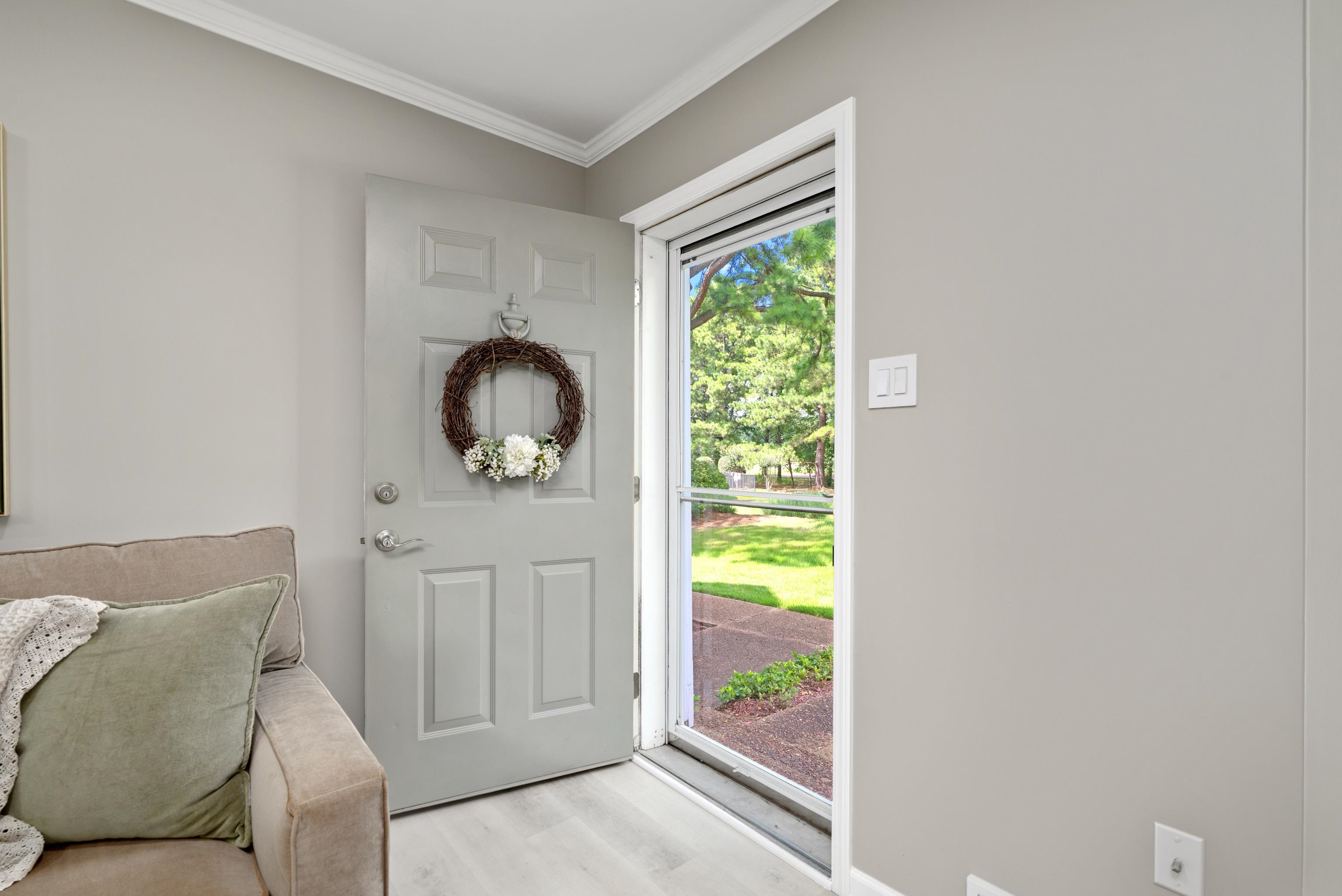 1866 Park Trail Dr 1866 Property Photo 2