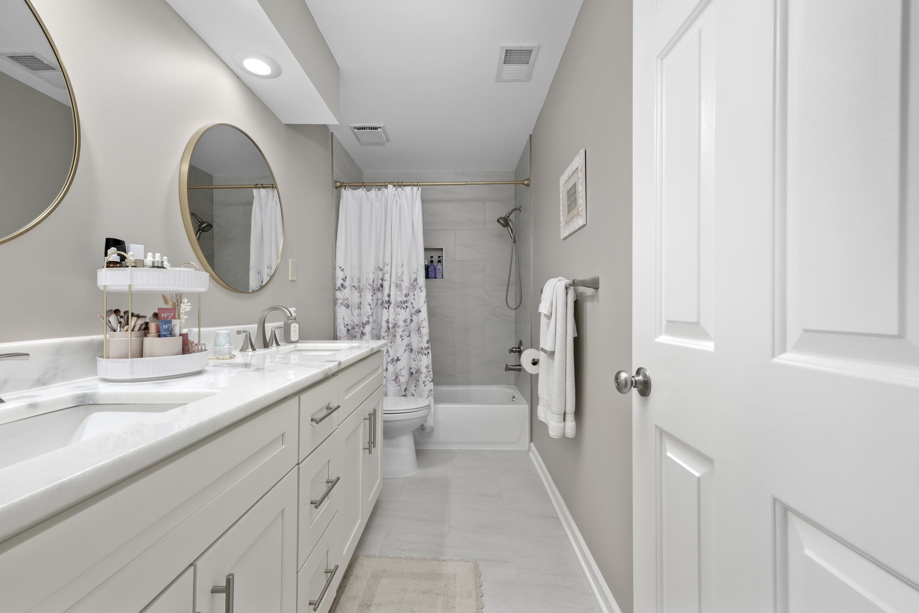 1866 Park Trail Dr 1866 Property Photo 18
