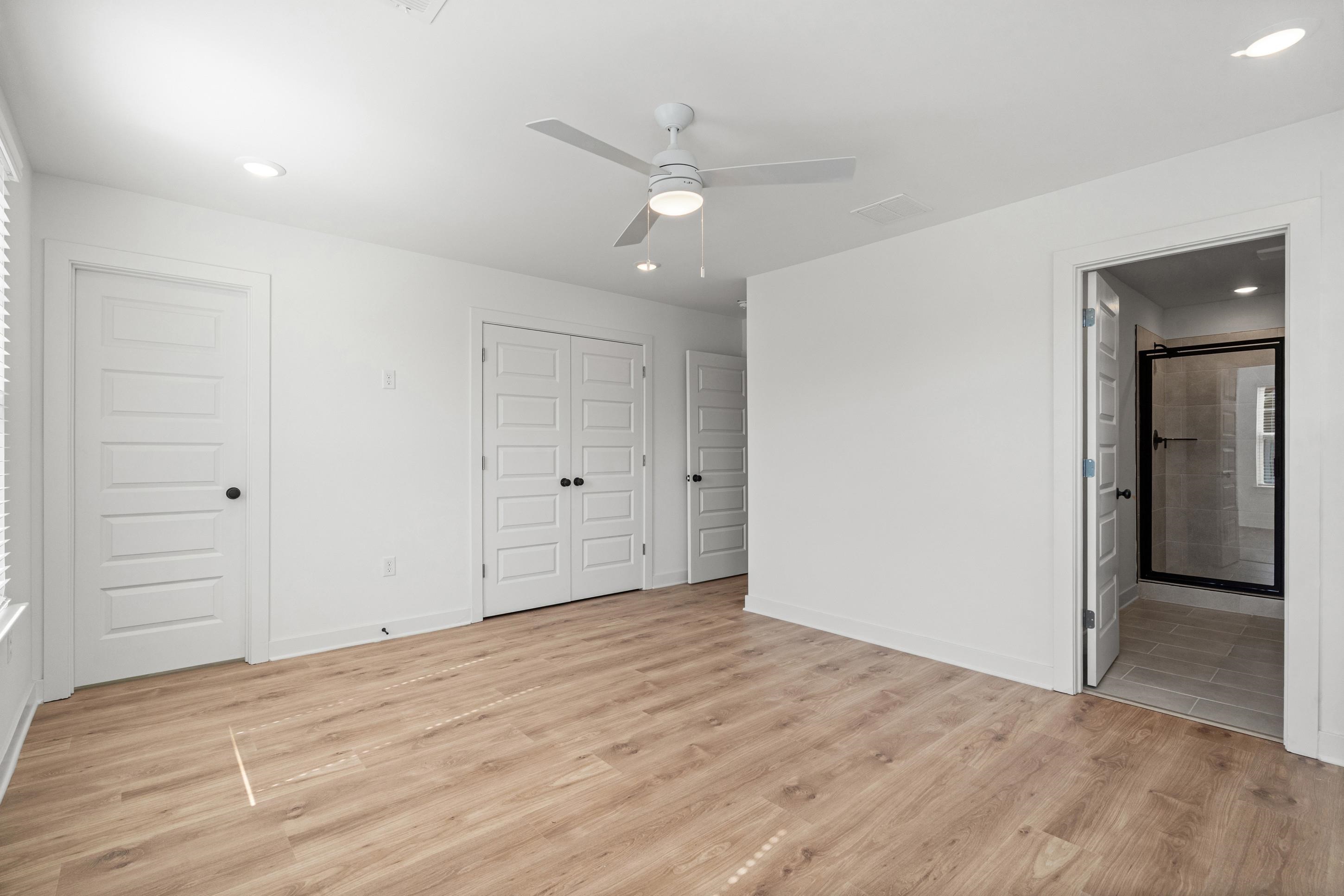 3059 Portage Dr Property Photo 13