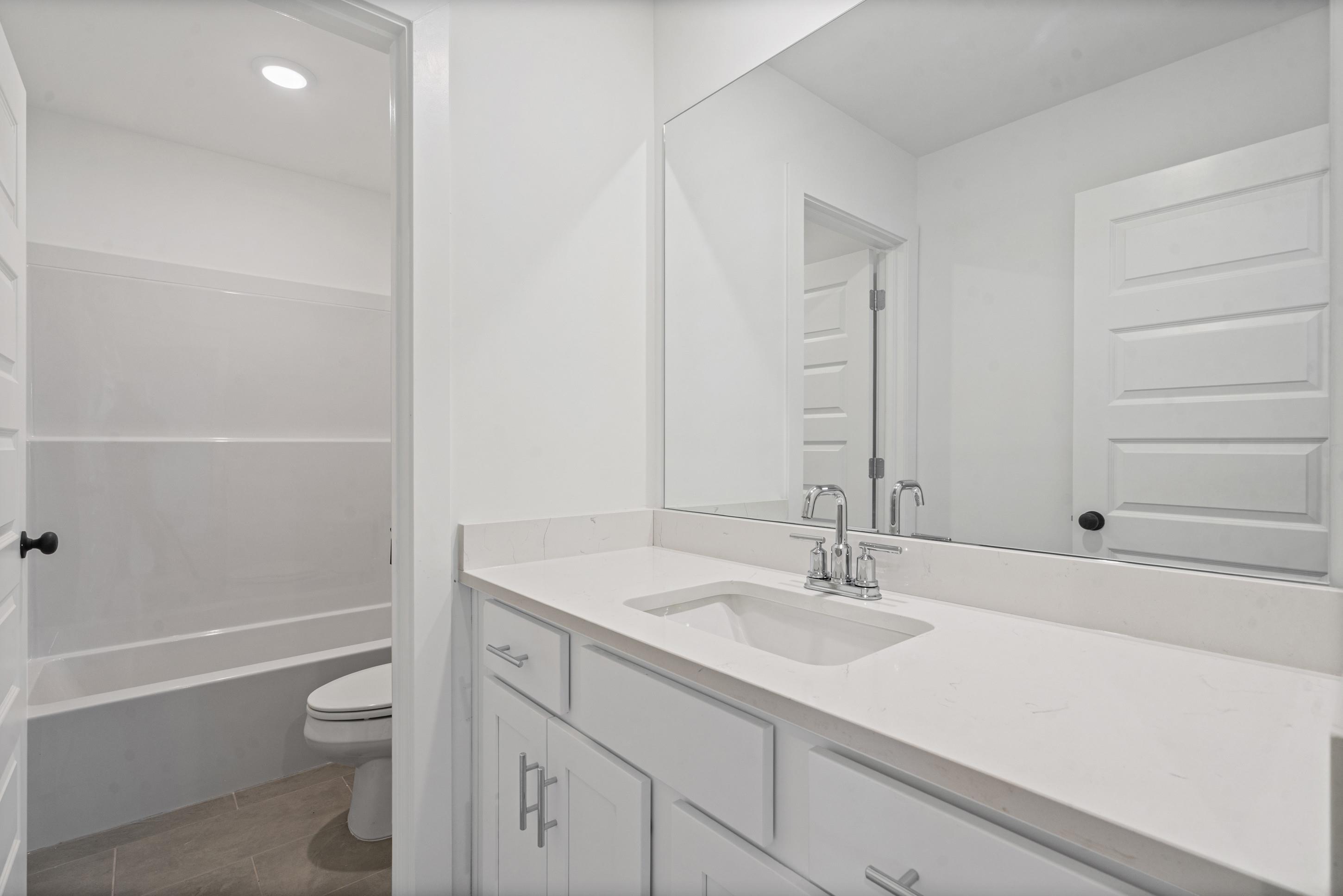 3057 Portage Dr Property Photo 15