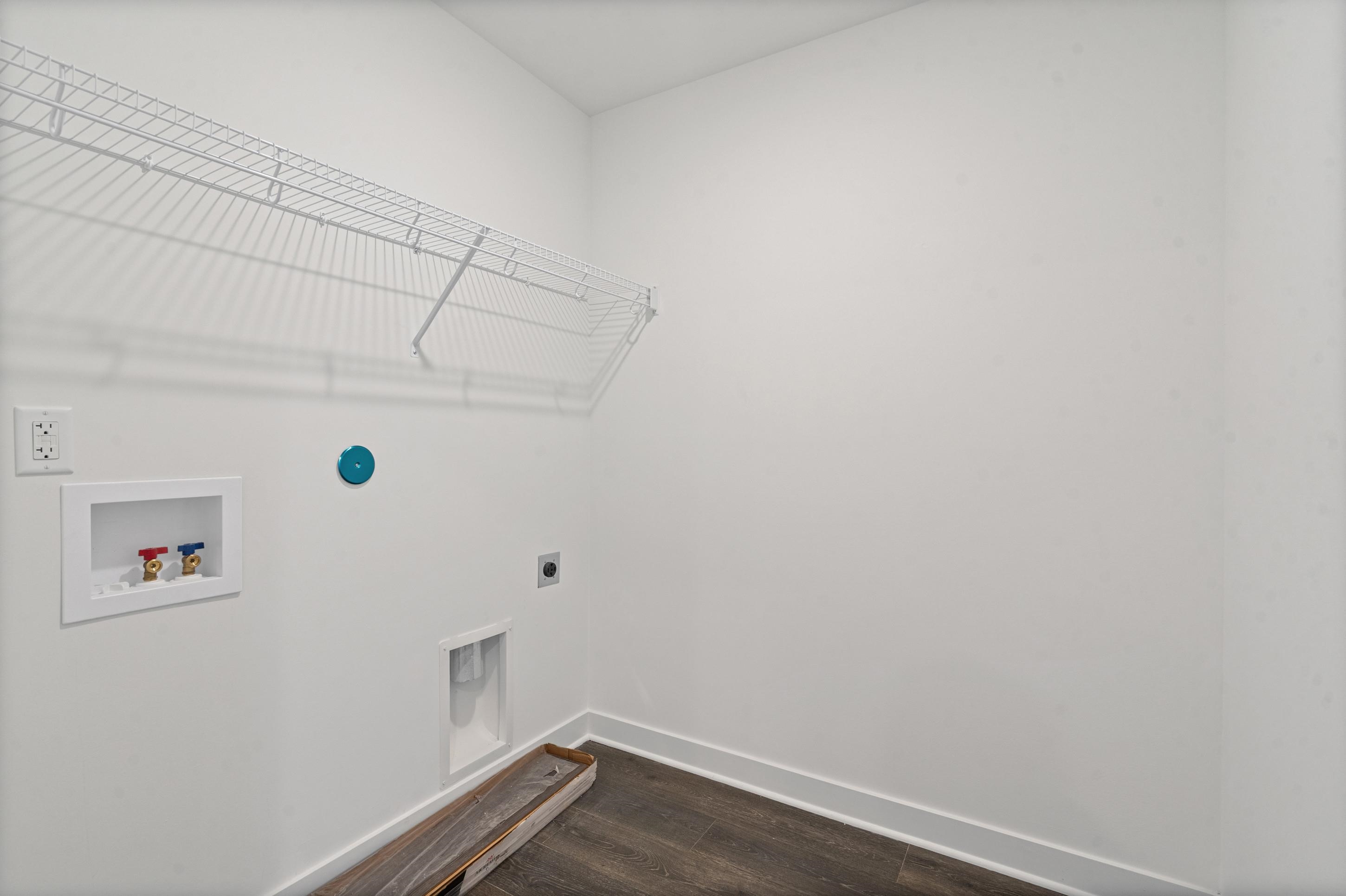 3057 Portage Dr Property Photo 16