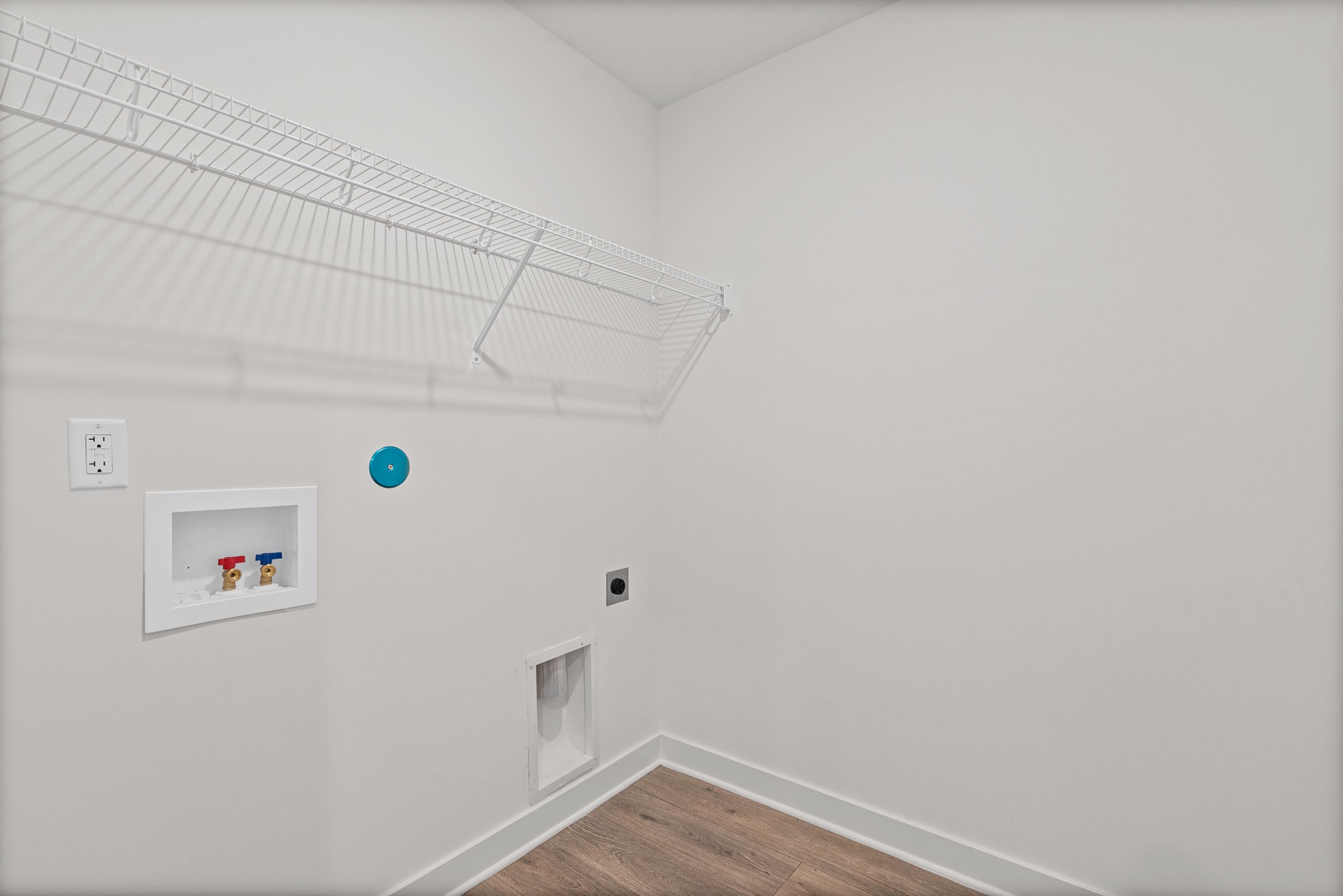3055 Portage Dr Property Photo 16