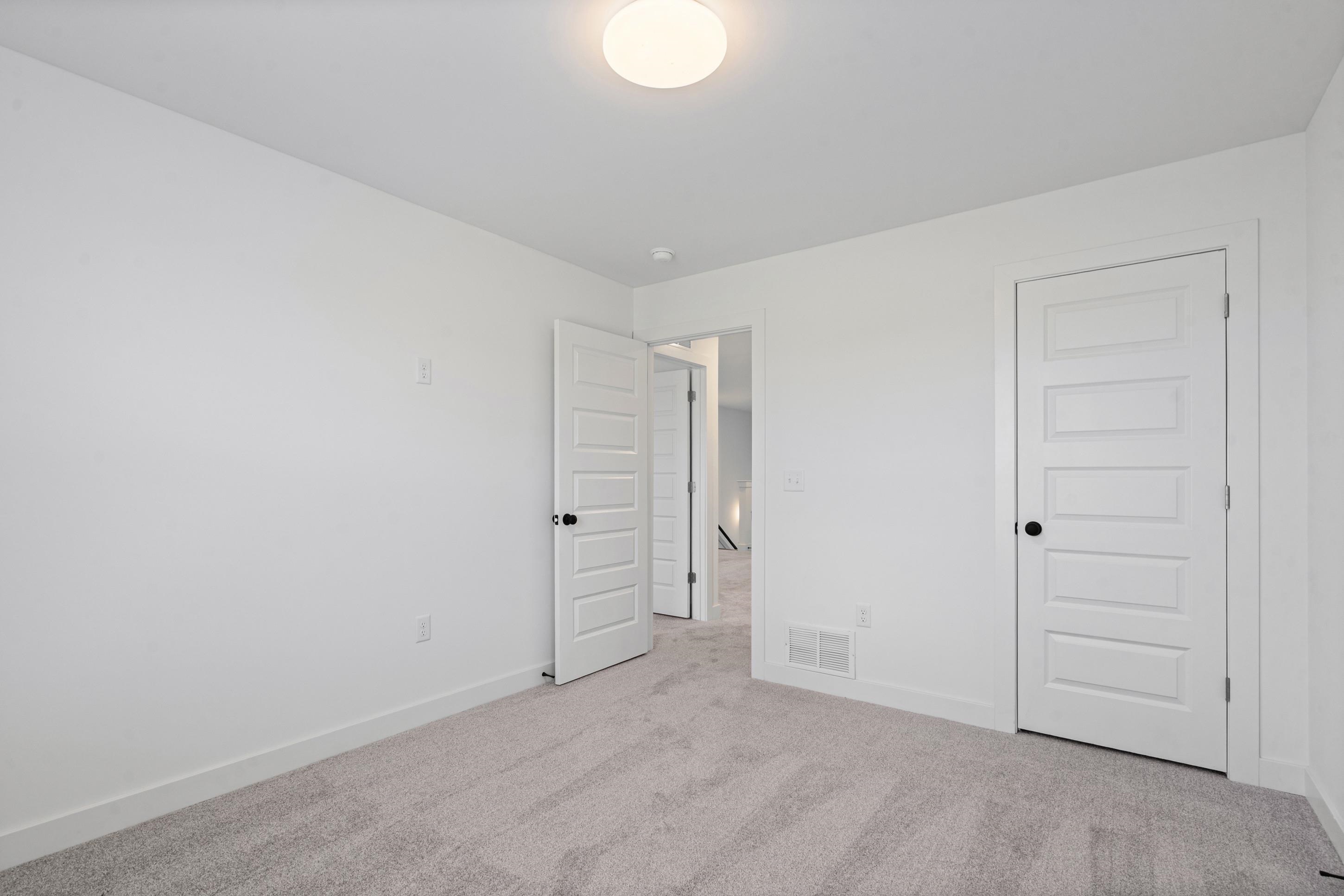 3051 Portage Dr Property Photo 18