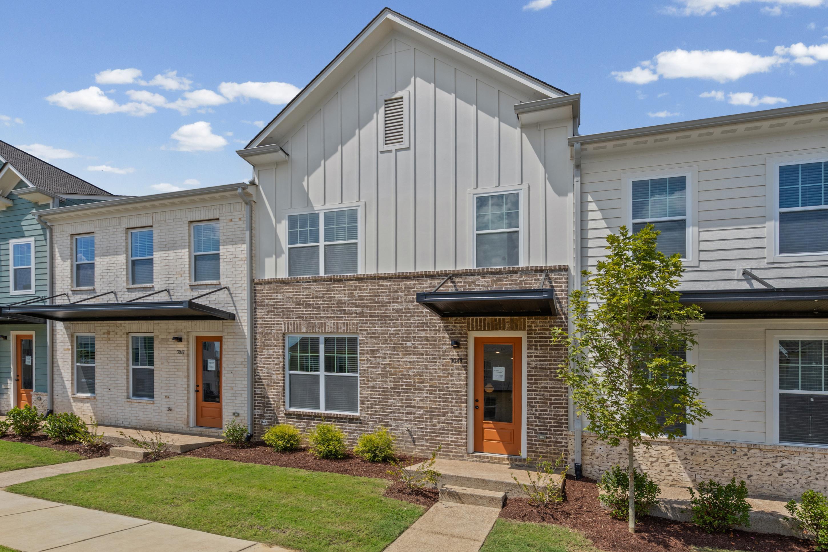 3049 Portage Dr Property Photo 2