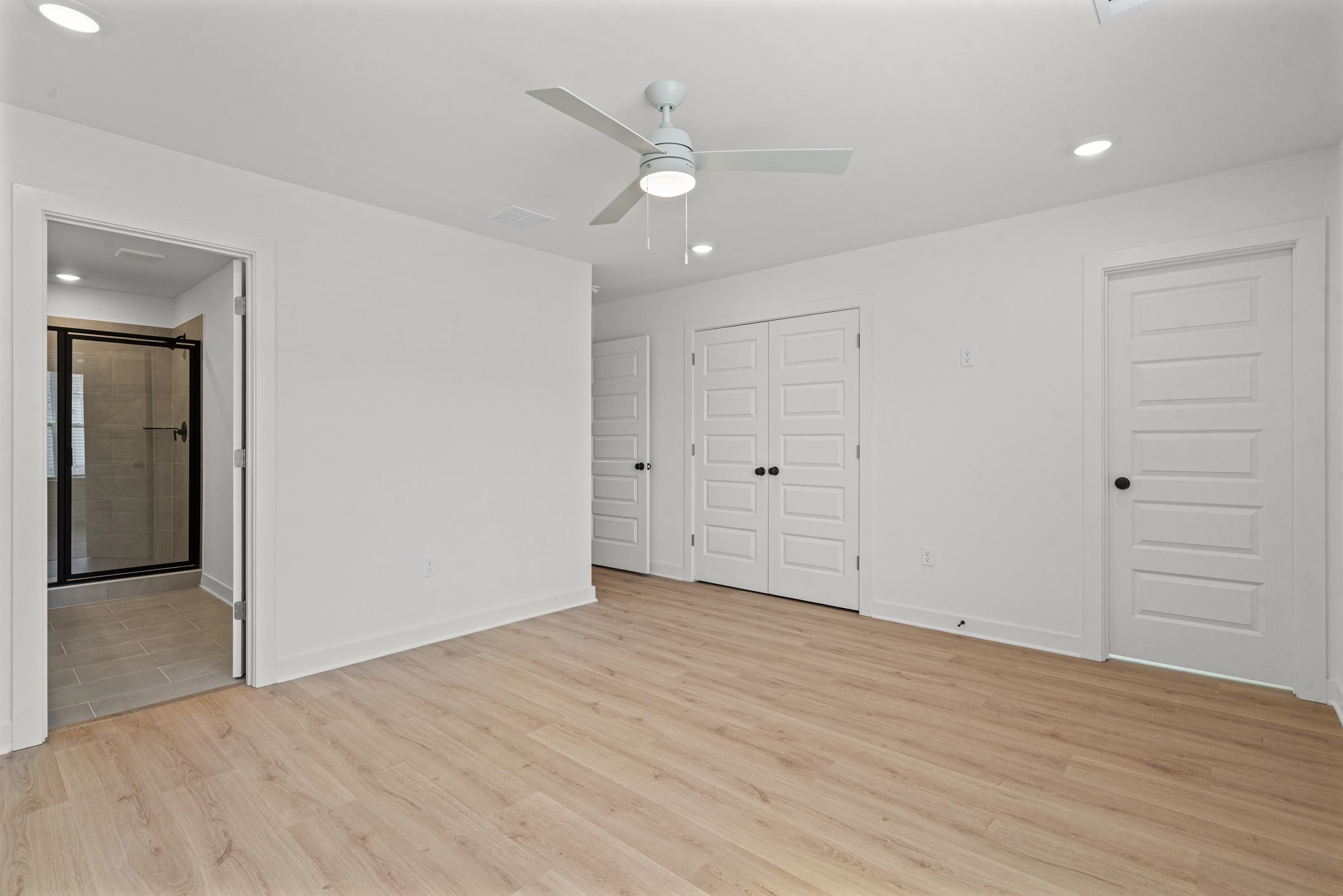 3049 Portage Dr Property Photo 12