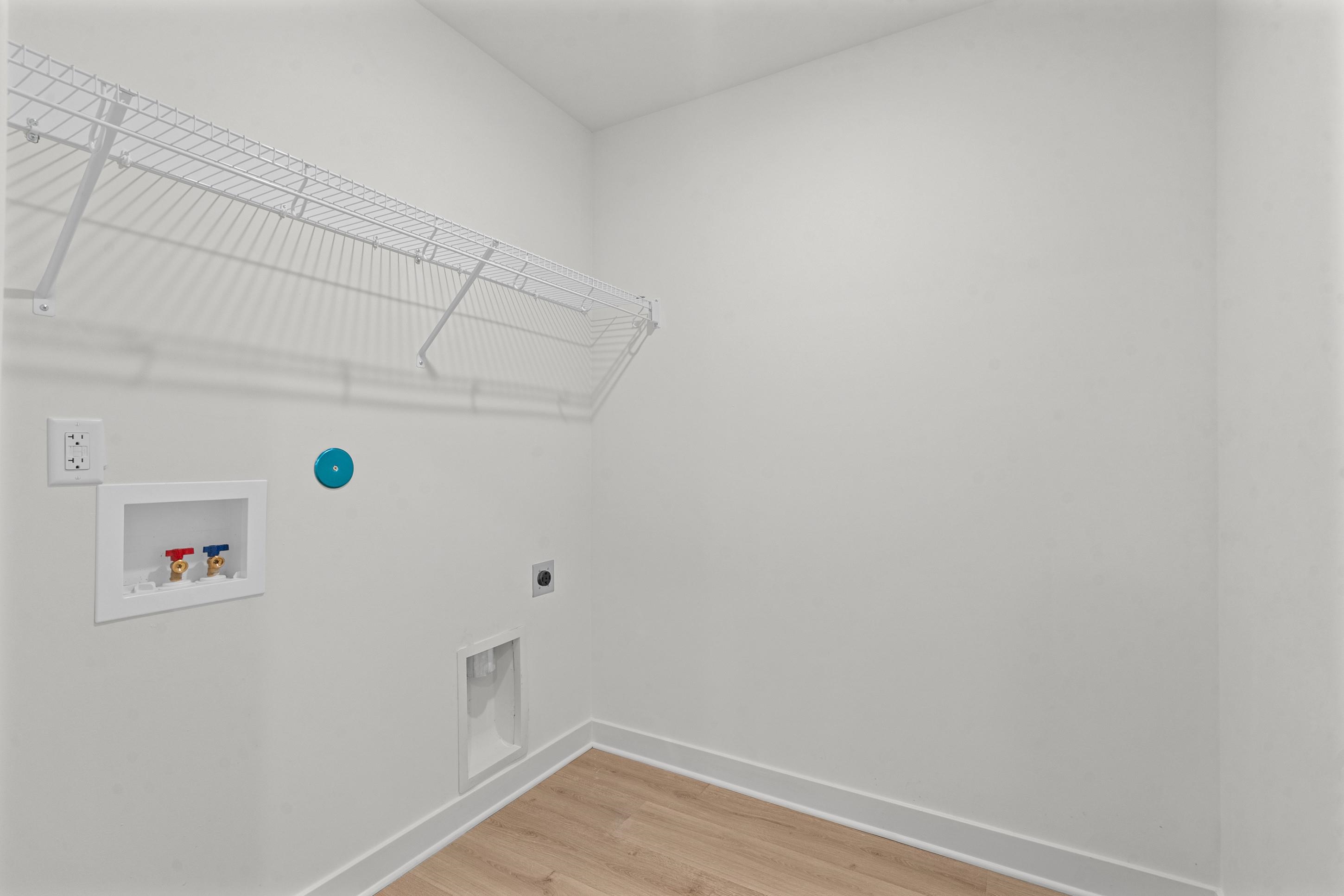 3049 Portage Dr Property Photo 15