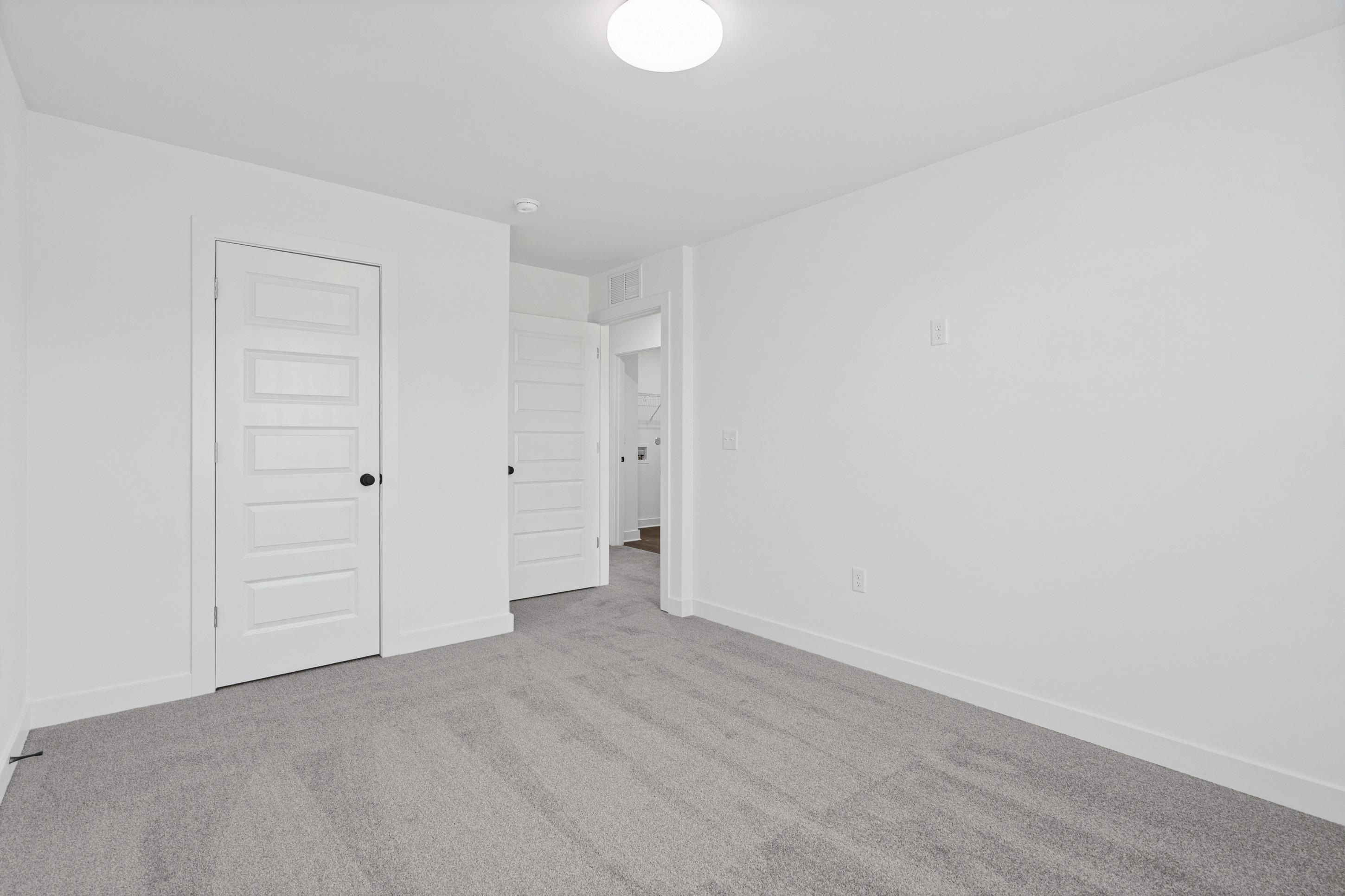3047 Portage Dr Property Photo 19