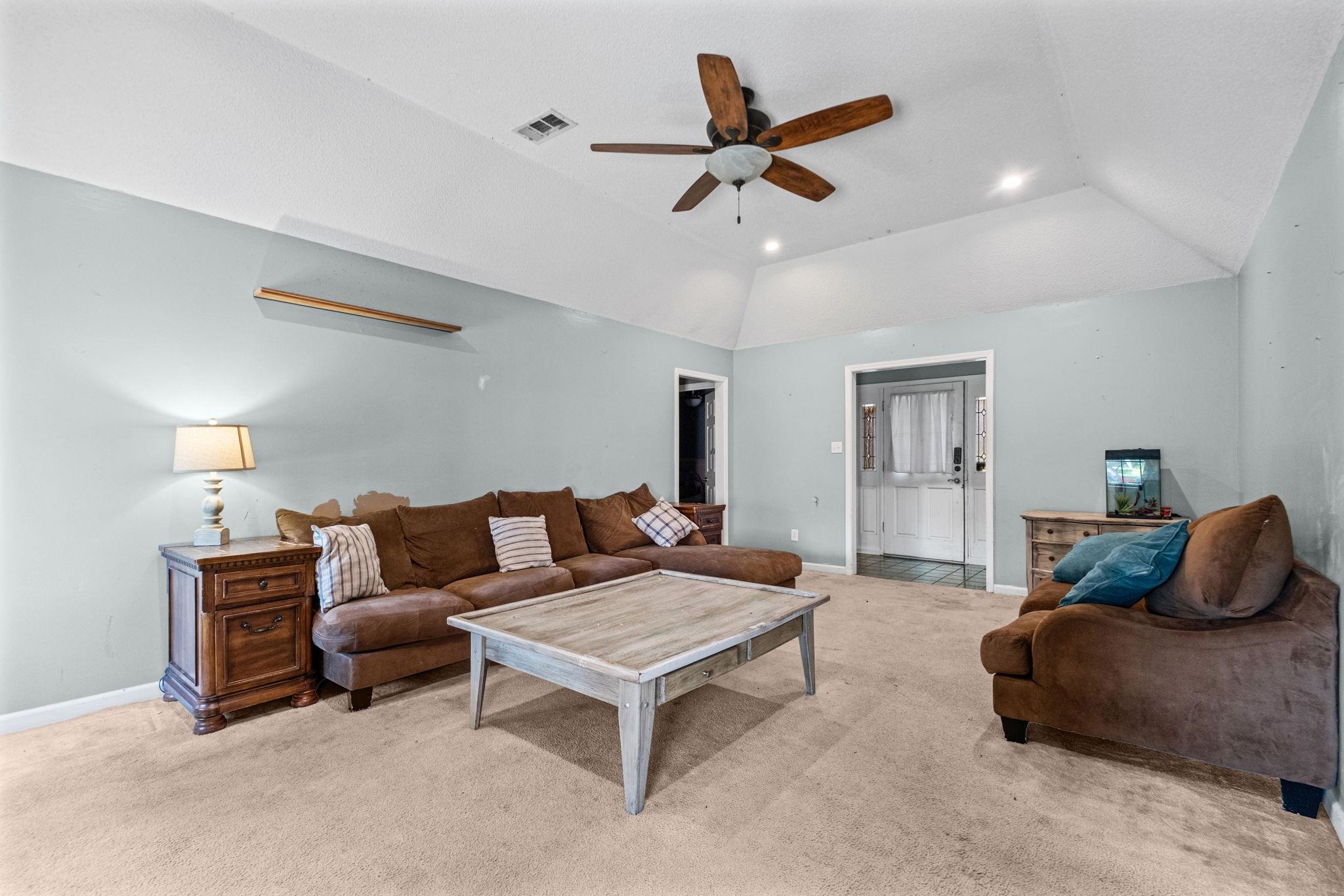 4636 Cedar Hills Dr Property Photo 14